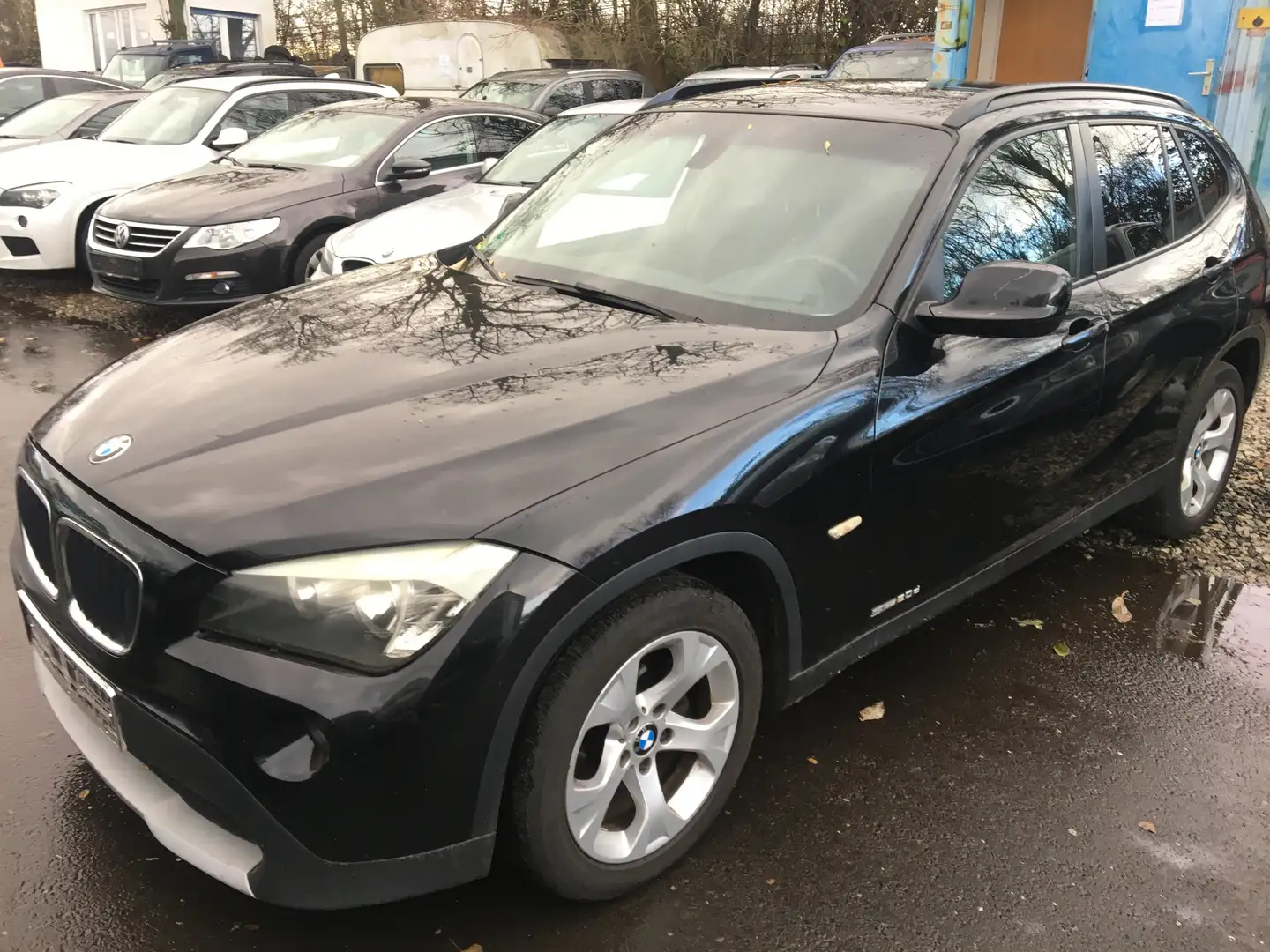 BMW X1 20d xDrive 180 PS KLIMA ALU PDC EURO 5 Schwarz - 1