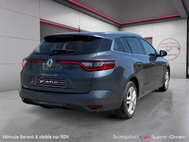 Renault Megane view 8