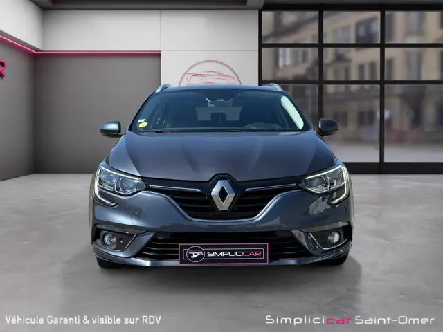 Renault Megane view 4
