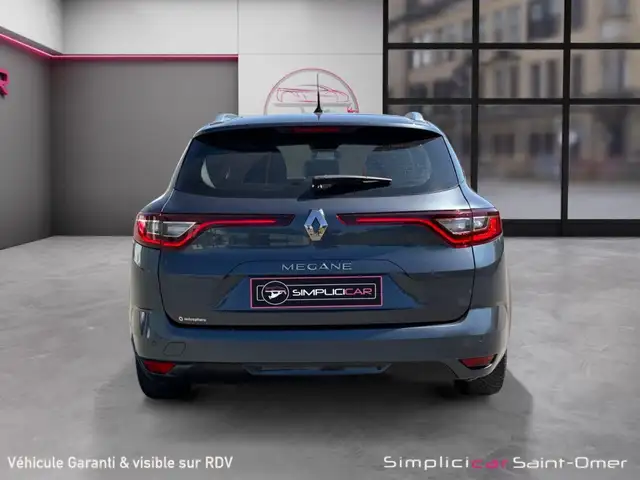 Renault Megane view 7