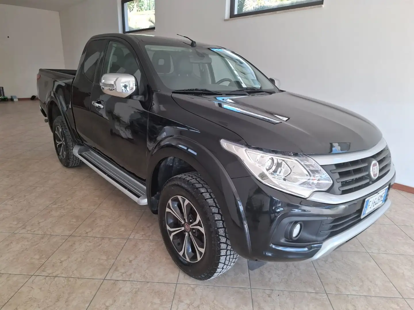 Fiat Fullback Fullback 2.4 cabina estesa LX 4wd 180cv E6 Negru - 1