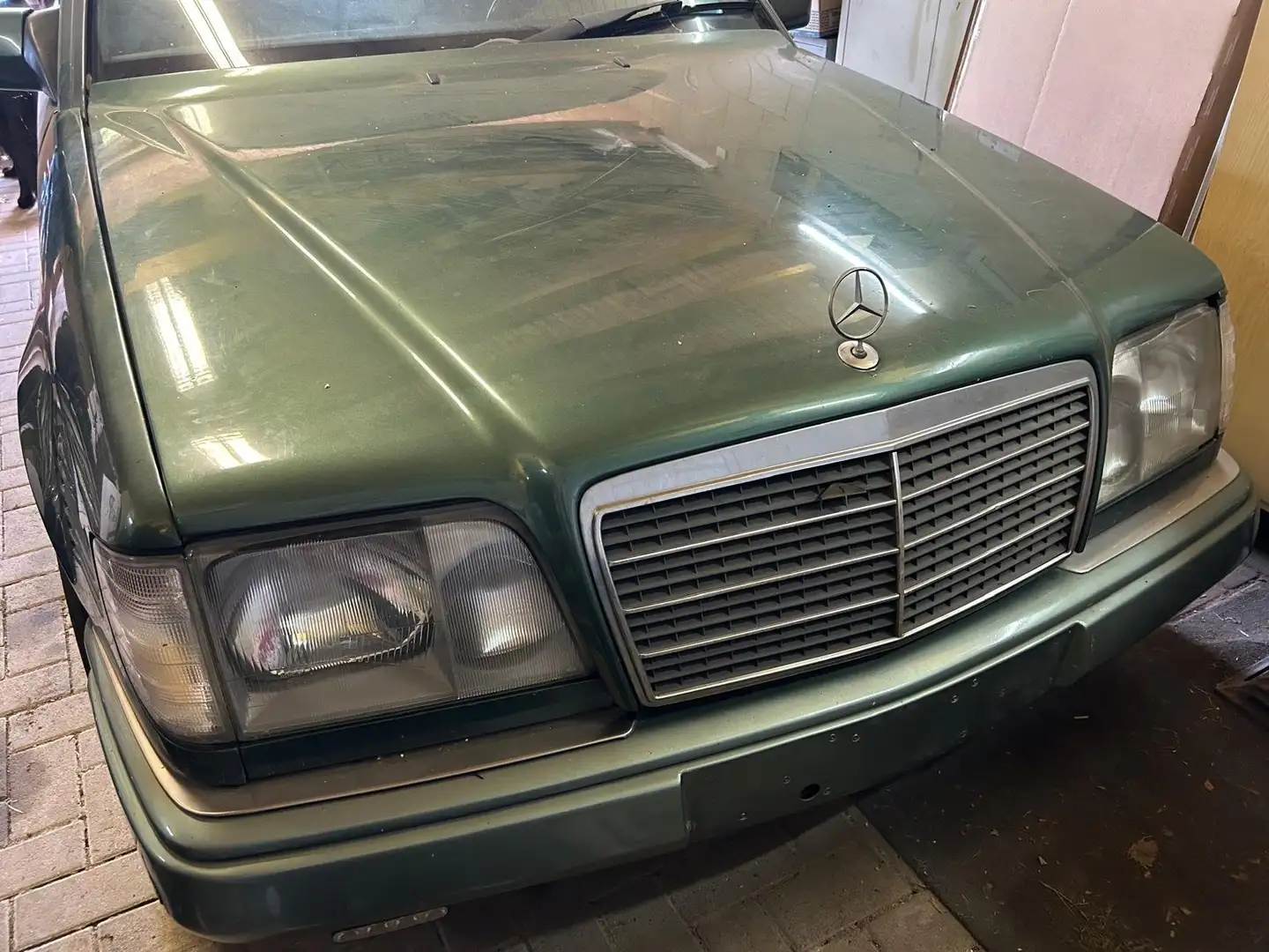 Mercedes-Benz 300 300 TD Vert - 1