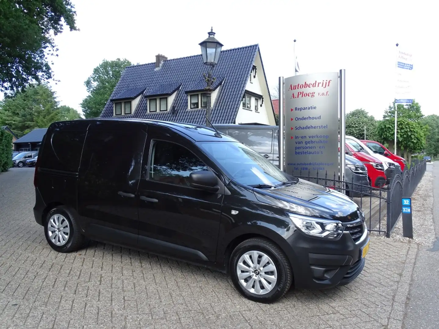 Renault Express 1.5 dCi 75 Comfort+ NAVI PDC 1e eigenaar NWST Černá - 1
