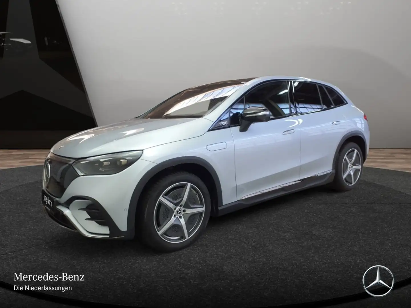 Mercedes-Benz EQE SUV EQE 350 4M AMG+NIGHT+PANO+360+AHK+BURMESTER+TV Silber - 2