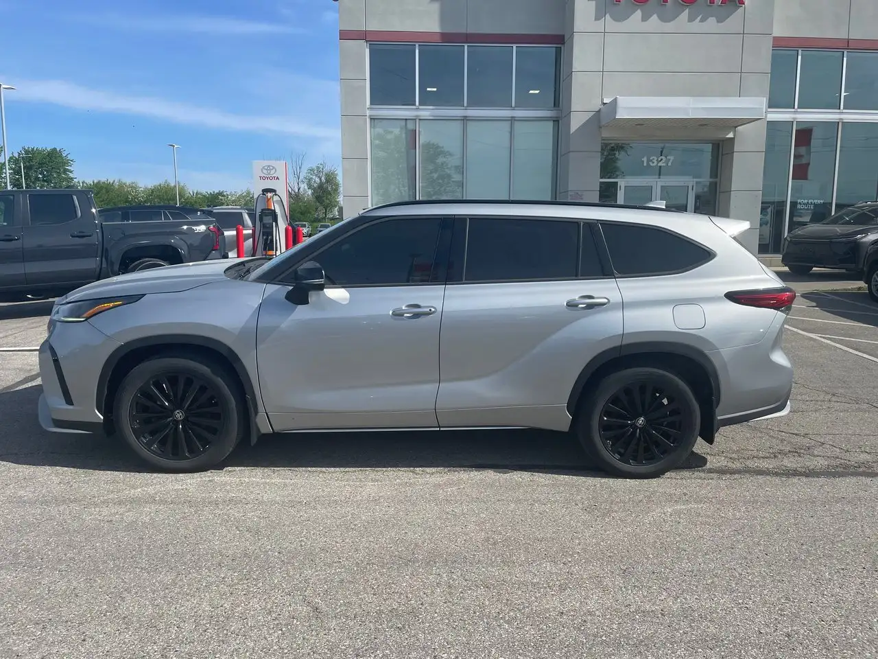 Toyota Highlander снимка Toyota Highlander