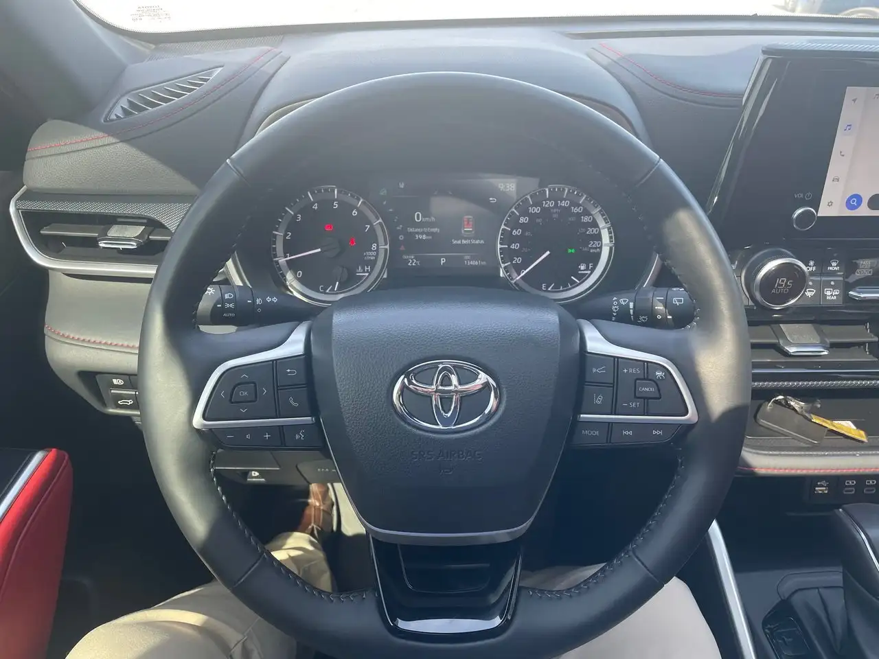 Toyota Highlander снимка Toyota Highlander