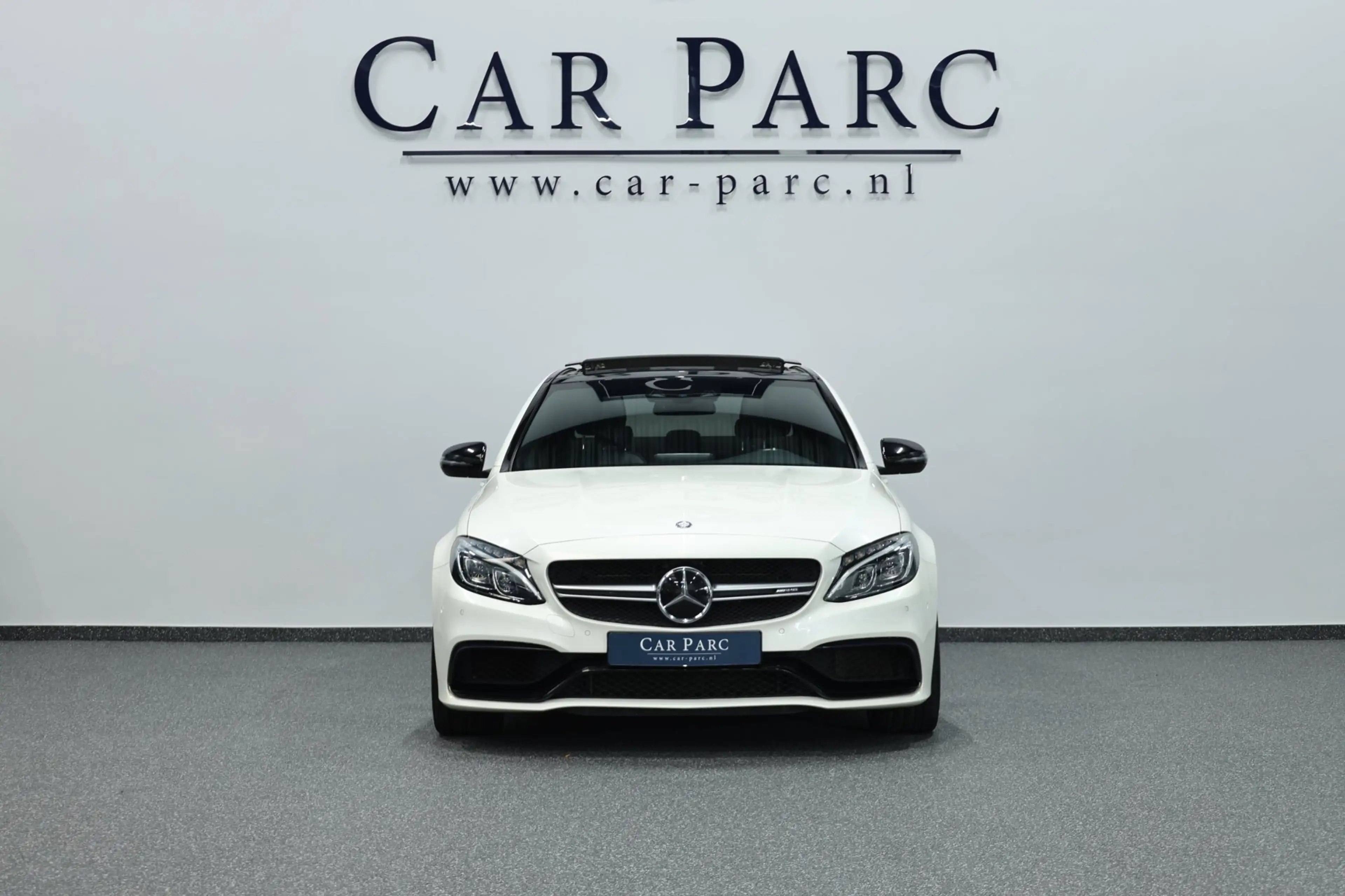 Mercedes-Benz C 63 AMG LED/SFEER/PANO/LEDER+S.VERWARMING+MEMORY/19" LMV/C — photo 3