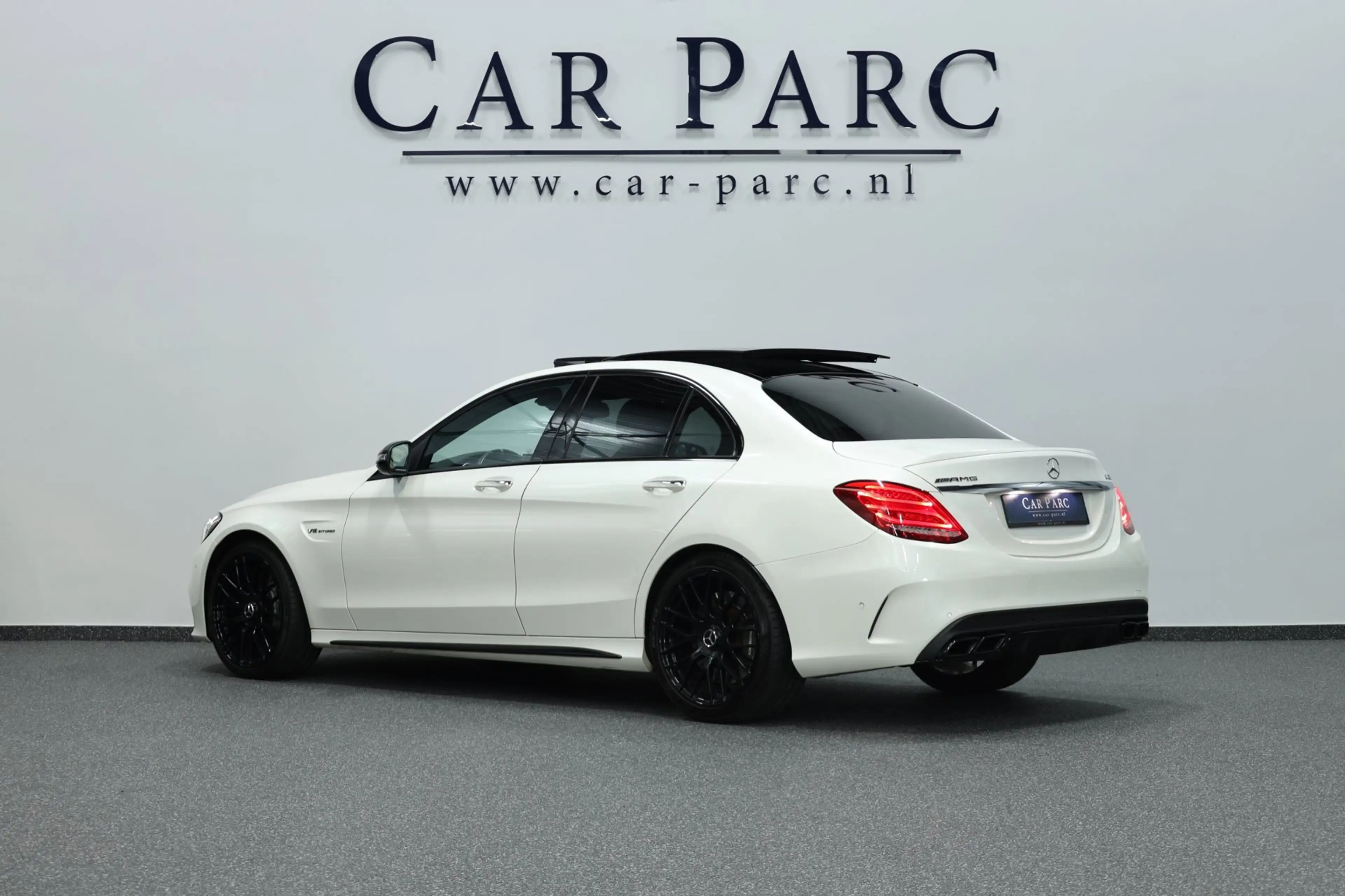 Mercedes-Benz C 63 AMG LED/SFEER/PANO/LEDER+S.VERWARMING+MEMORY/19" LMV/C — photo 7