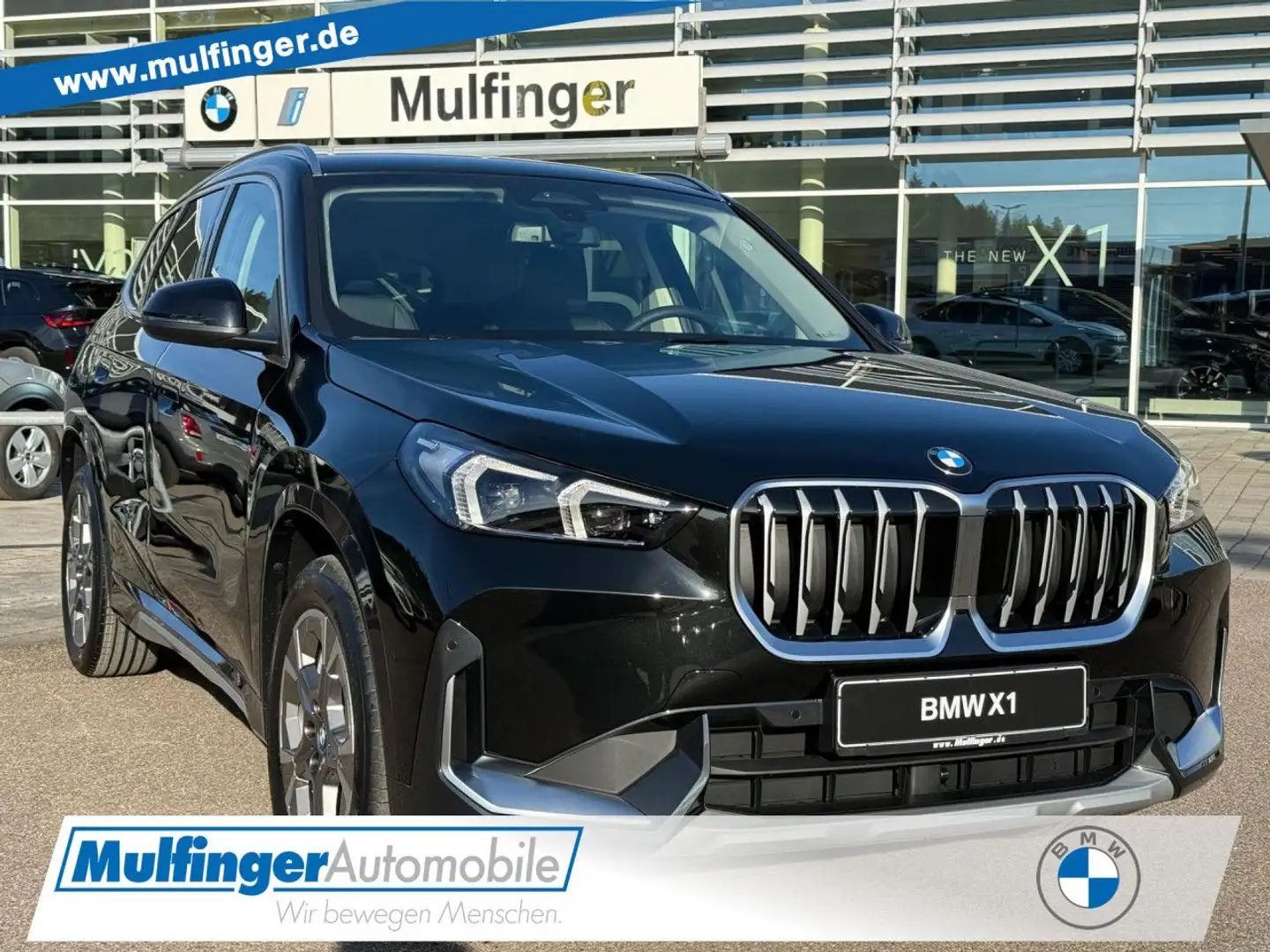 BMW X1 sDrive20i xLine Premium Adaptiv LED AHK DAB 18" Schwarz - 1
