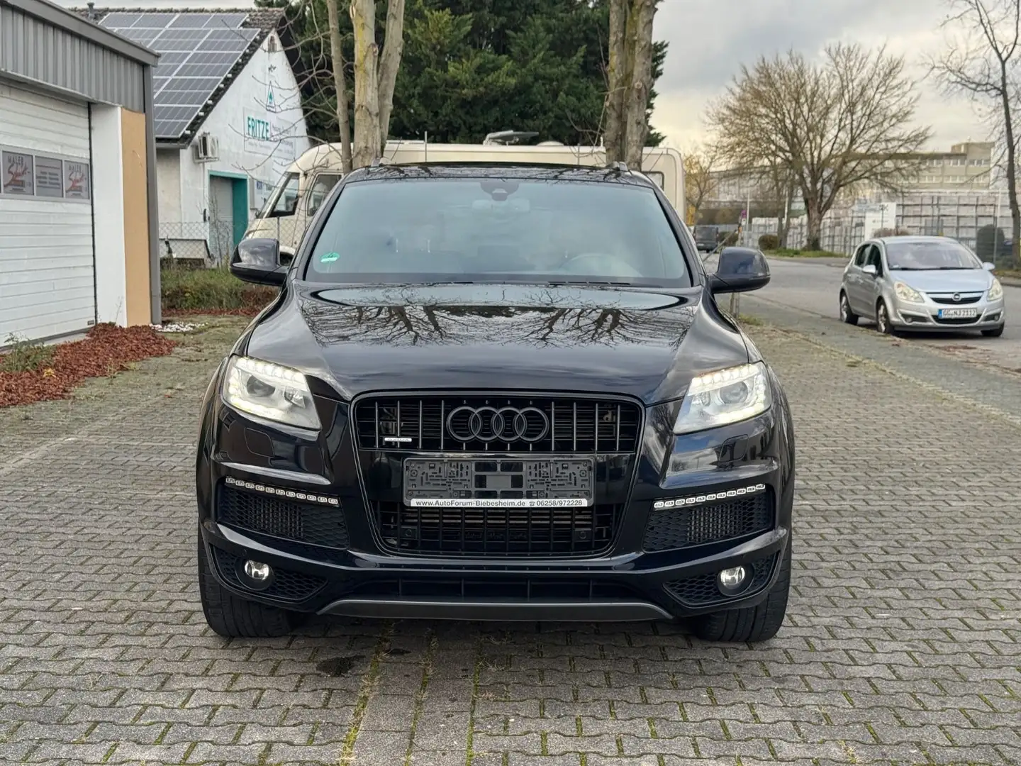 Audi Q7 4.2 TDI Quattro | Voll Pano | Luft |  2xS-Lin Schwarz - 2