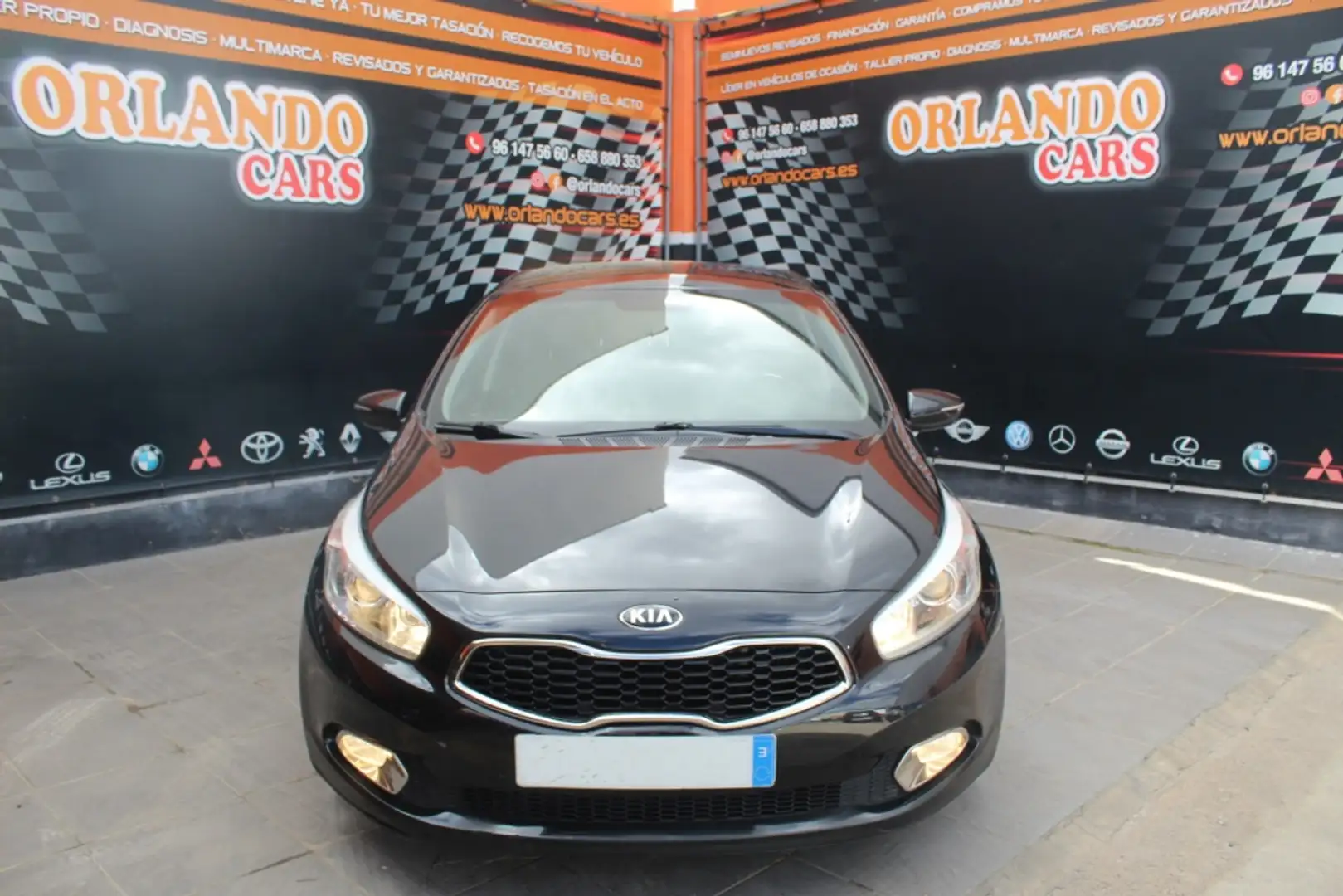 Kia Ceed / cee'd 1.4CRDI WGT Concept 90 Noir - 2