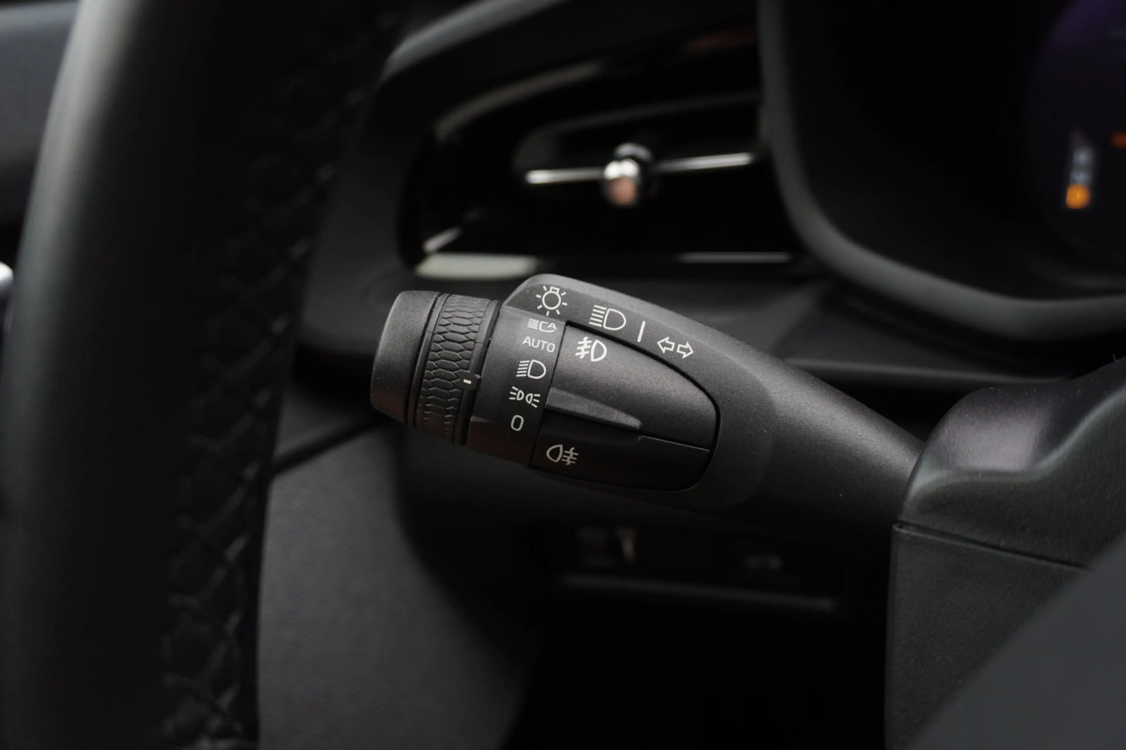 Polestar 2 Long Range Dual Motor Launch Edition 78kWh Perform — photo 21