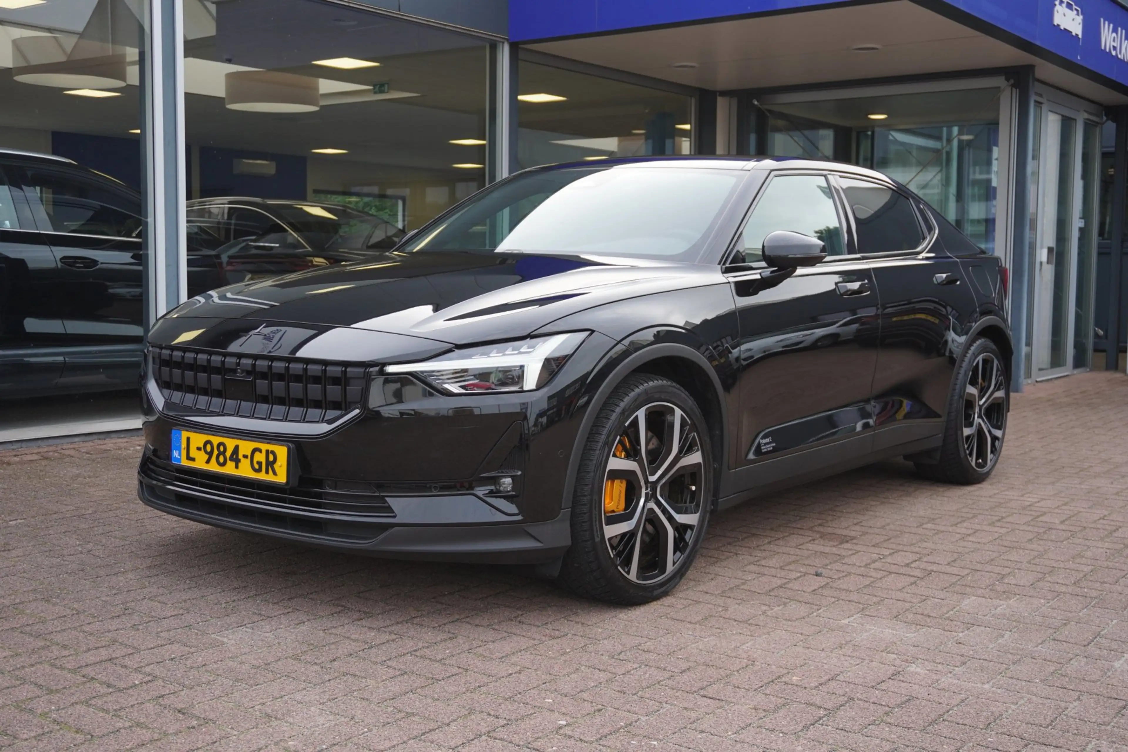 Polestar 2 Long Range Dual Motor Launch Edition 78kWh Perform — photo 5