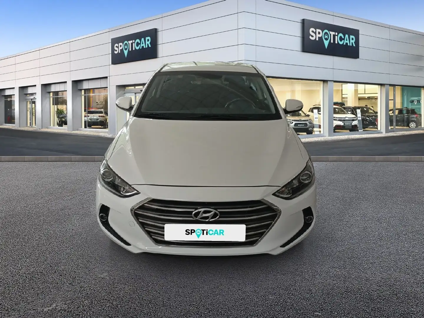 Hyundai ELANTRA 1.6MPI Klass 128 - 1