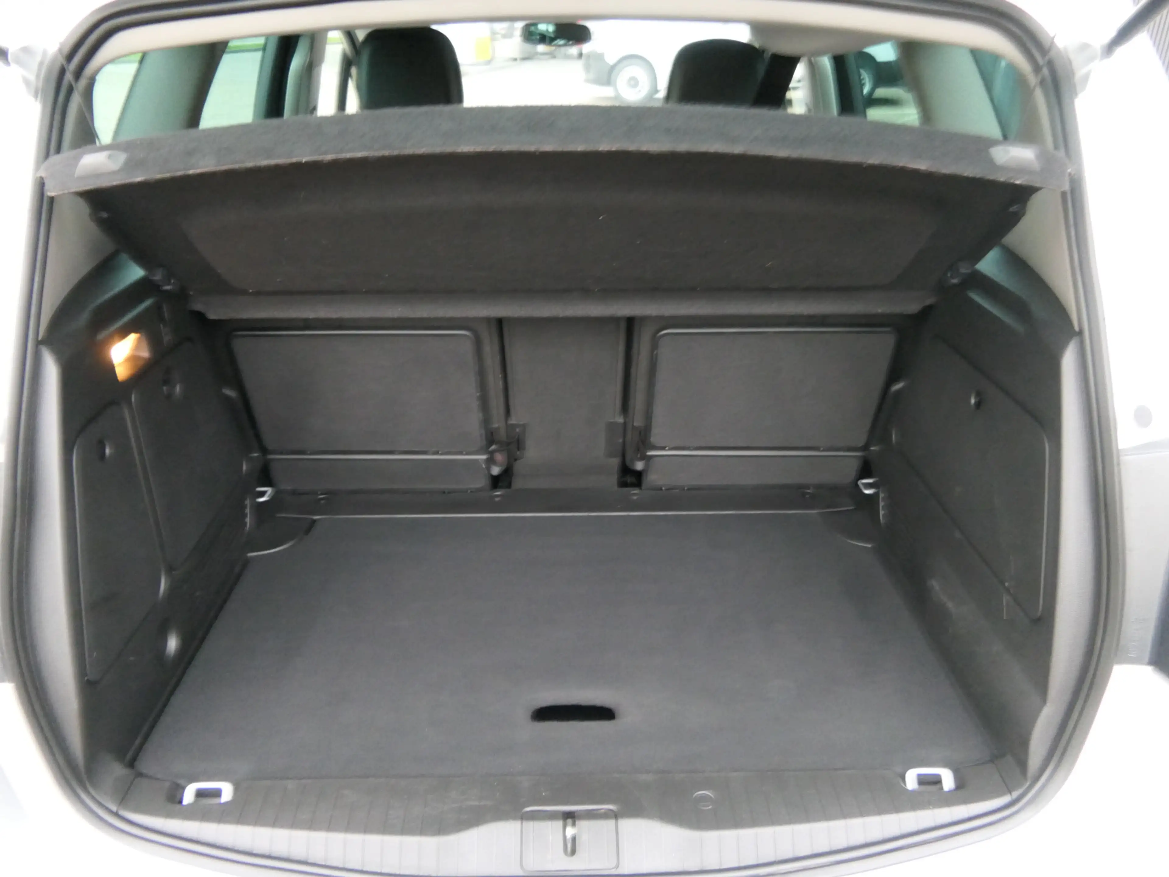 Opel Meriva 1.4 Turbo Cosmo | Trekhaak — photo 19