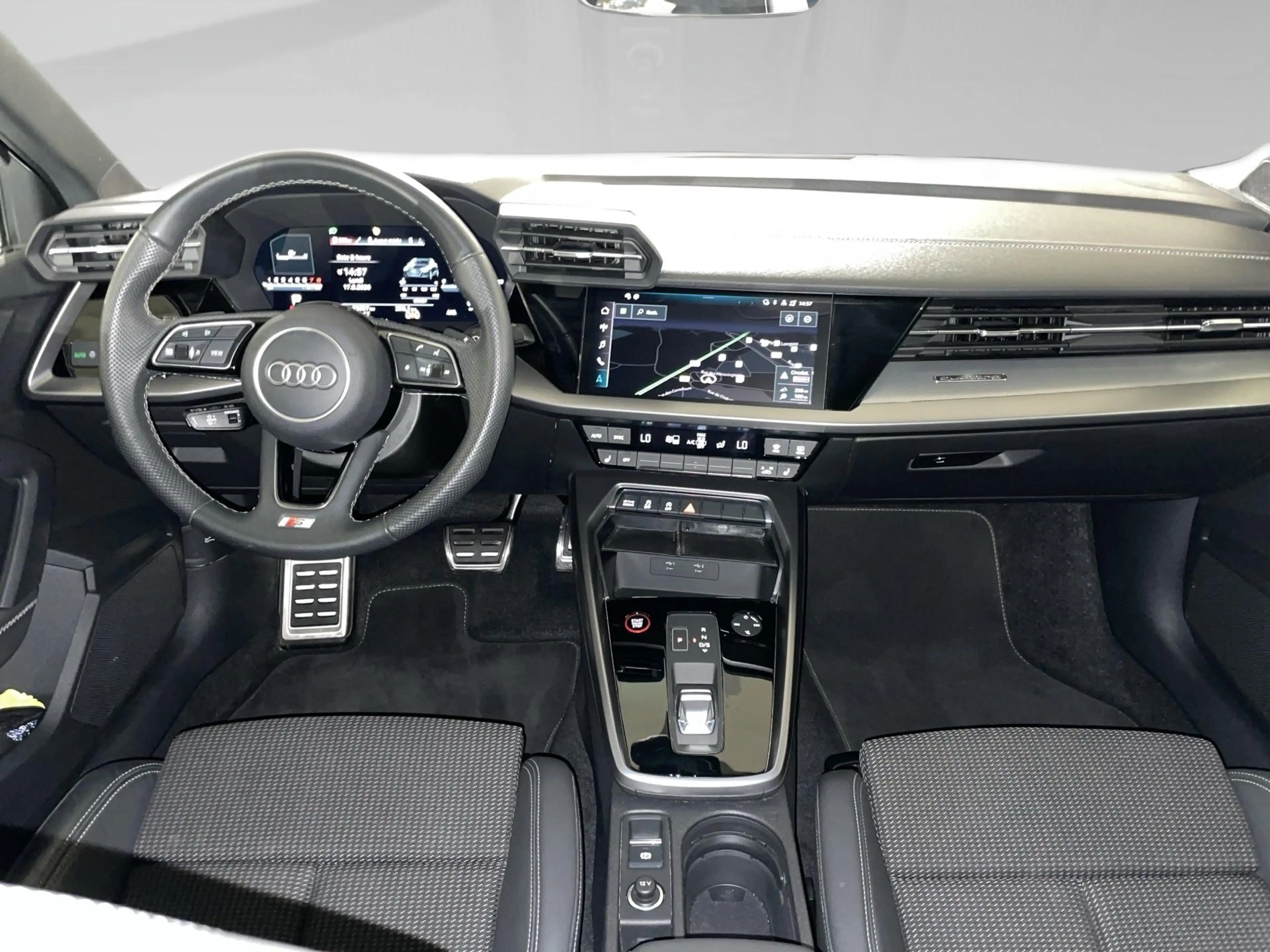 Audi S3 2.0 TFSI S3 S tronic quattro Sportback — photo 5