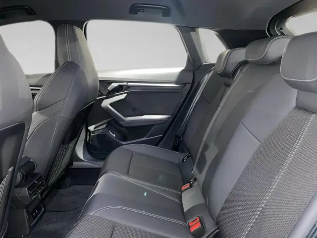 Audi S3 view 11