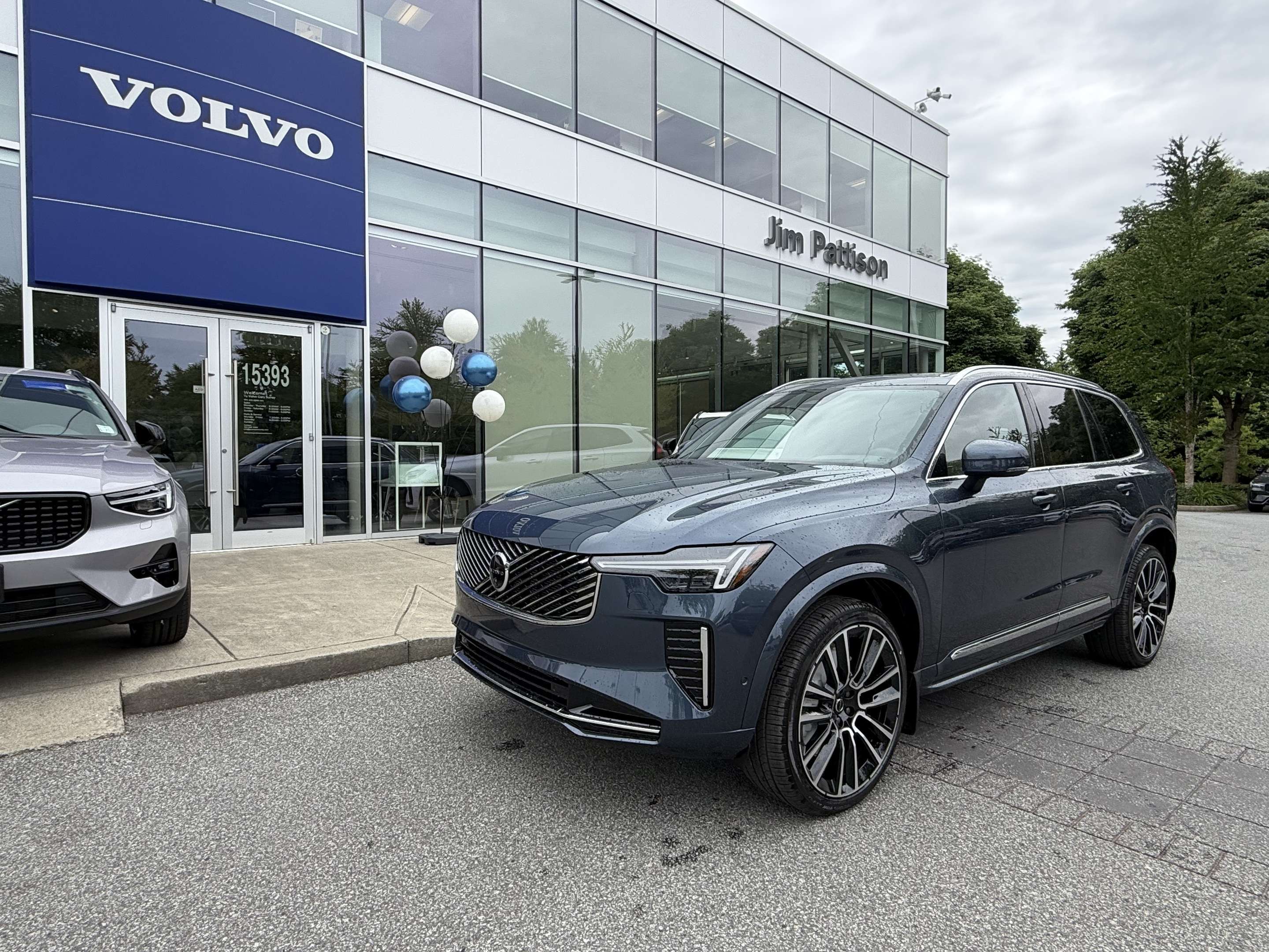 Blue 2026 Volvo XC90 SUV / Crossover  Automatic