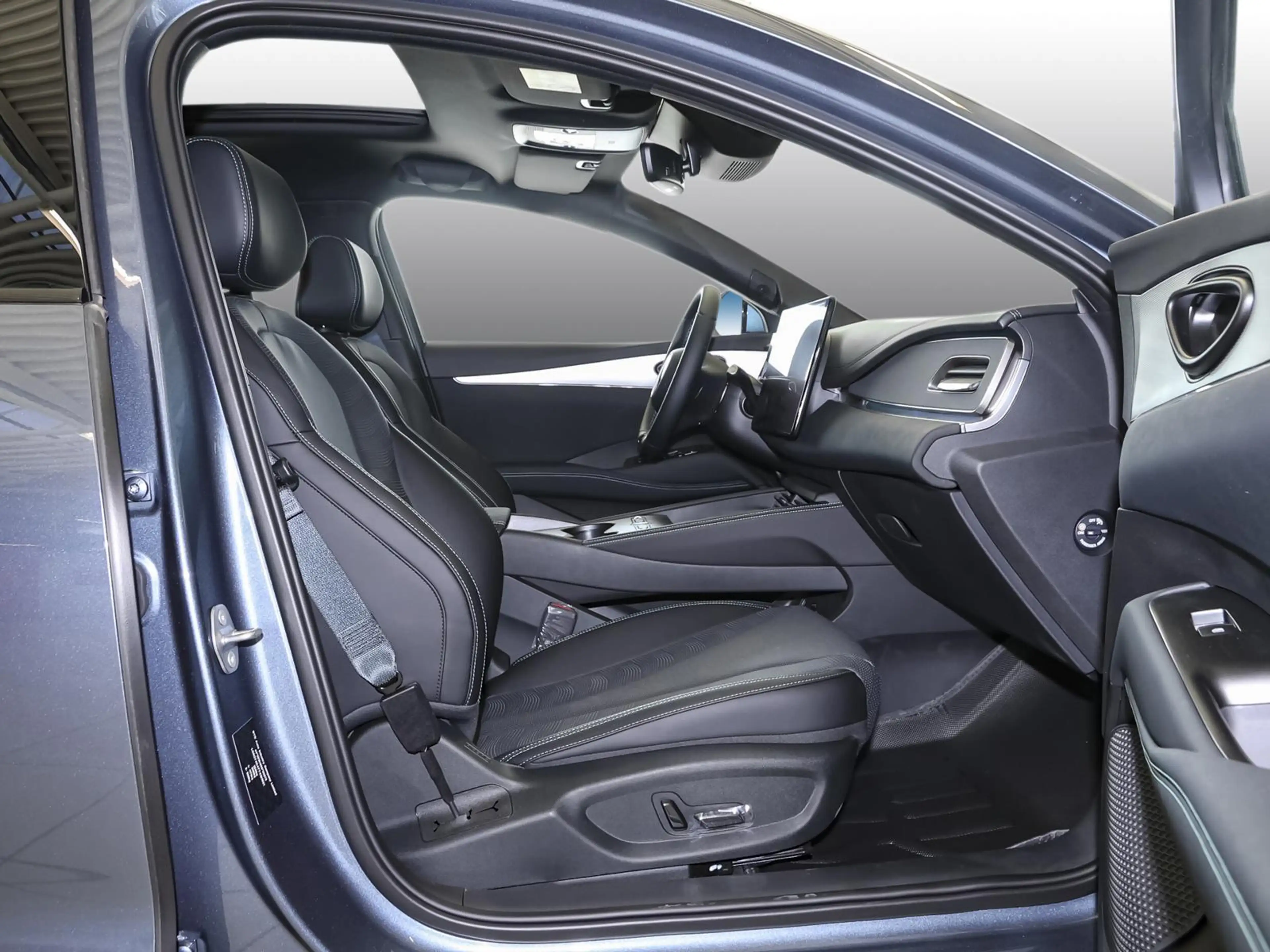 BYD Seal 6 DM-i Touring Comfort Gewerbe Aktion — photo 3