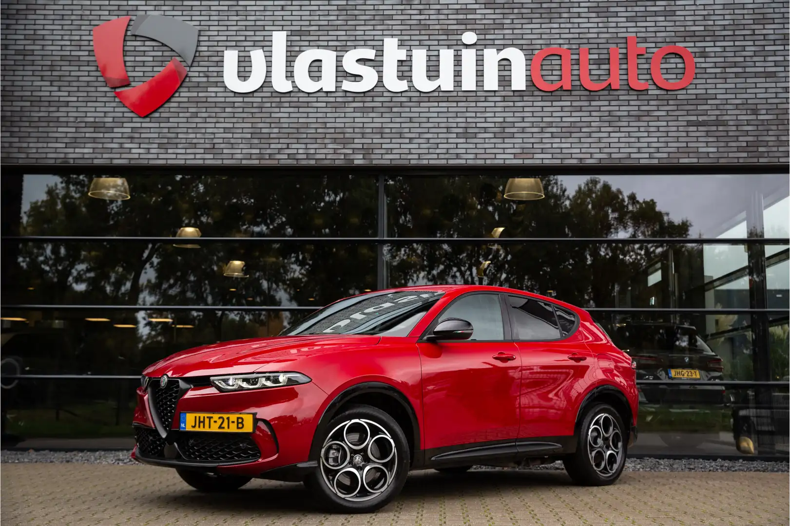 Alfa Romeo Tonale 1.3T PHEV Sprint , Adaptive cruise, Camera, Rood - 1