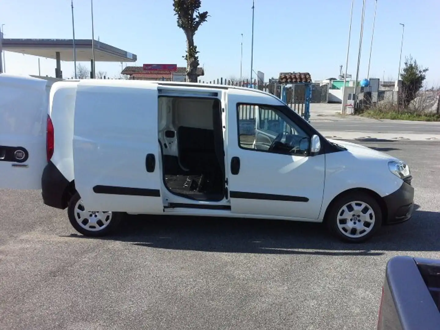 Fiat Doblo 1.6 MJT L2-H1 xl FURGONE MAXI PASSO LUNGO Bianco - 1