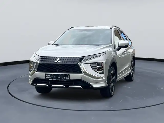 Mitsubishi Eclipse Cross Select Hybrid 4WD NAVI KAMERA