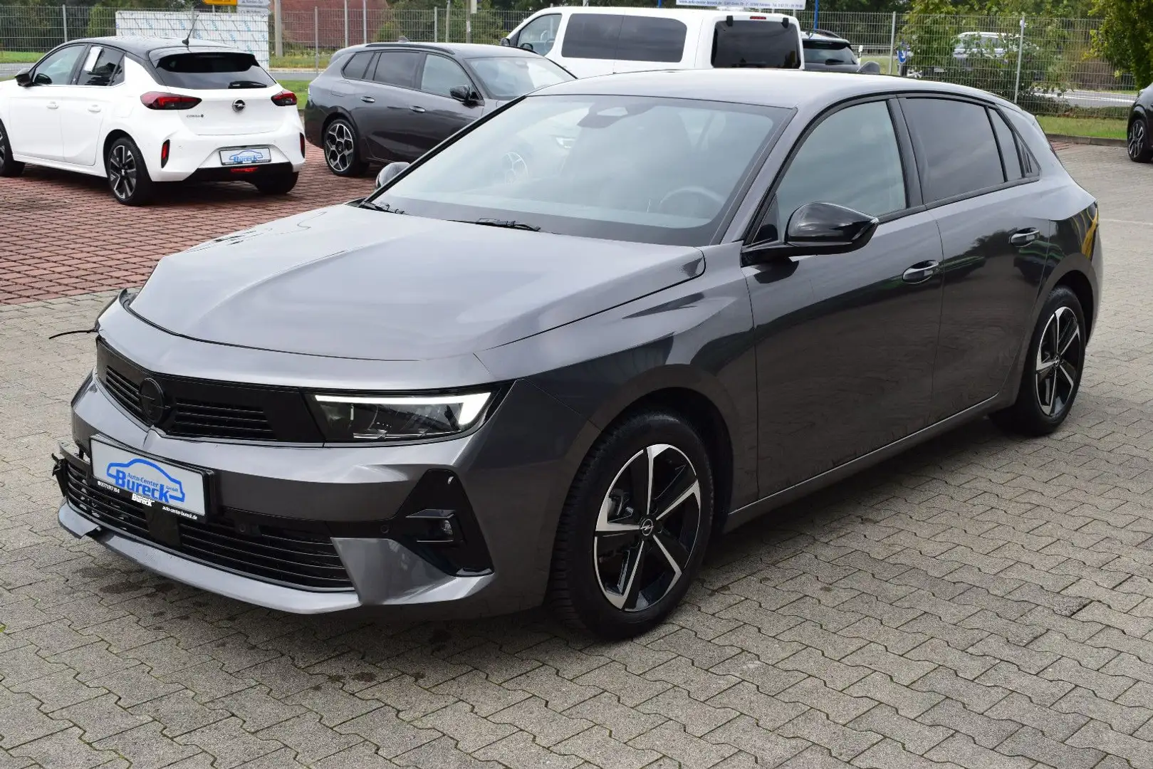 Opel Astra 1,2 Turbo Limo. GS / AHK / 360° / SHZ Grau - 1