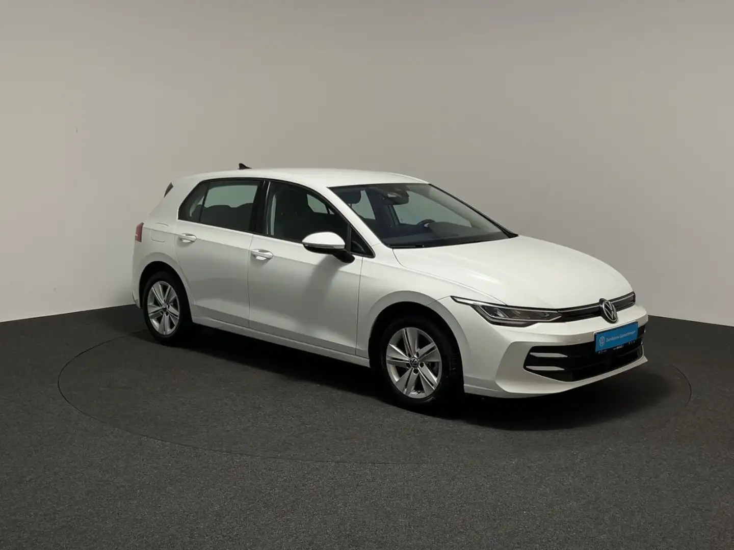 Volkswagen Golf VII 1.5 TSI Life Klima Navi Einparkhilfe Wit - 2