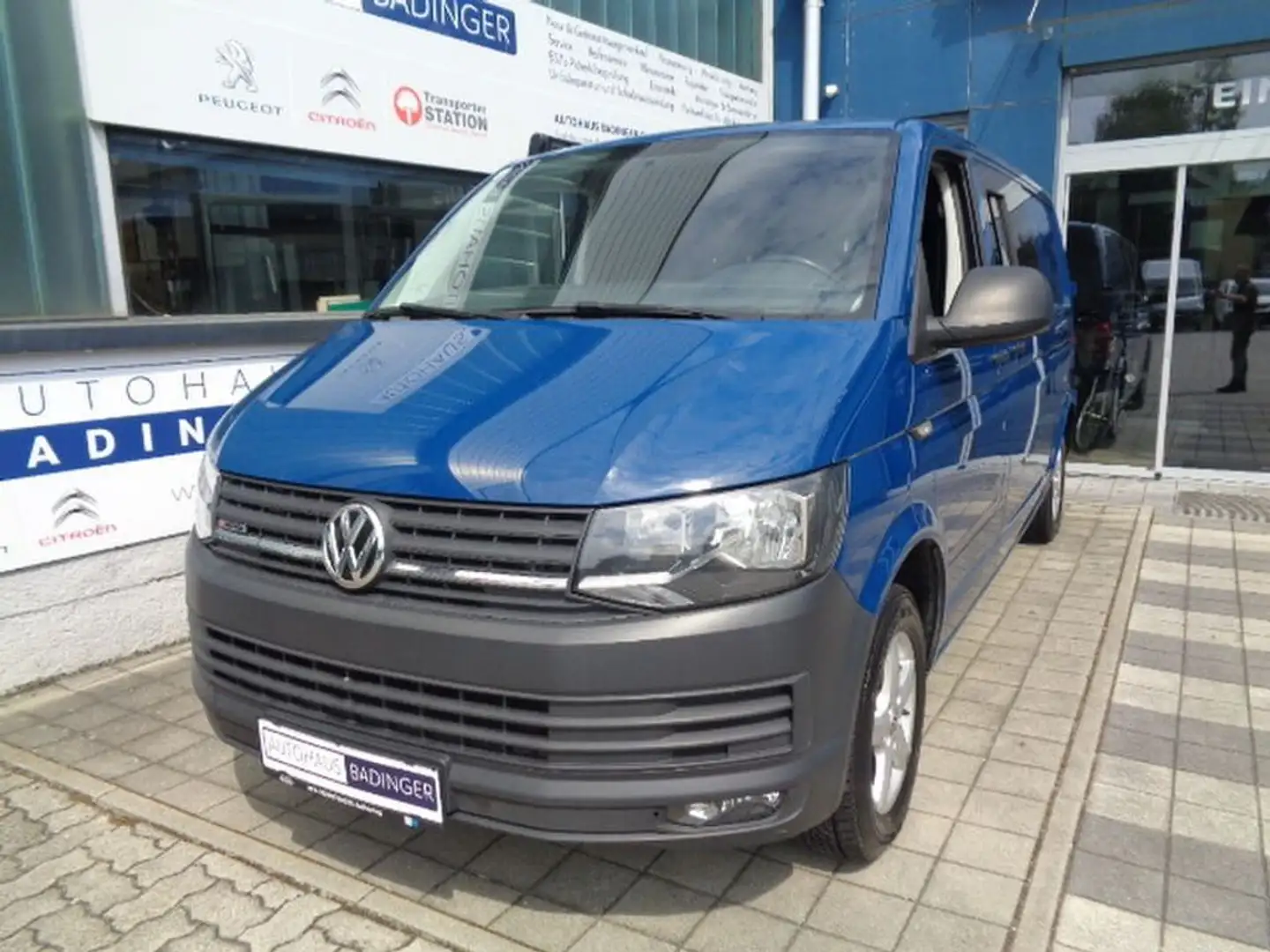 Volkswagen T6 Kombi 4Motionlanger Radstand Doppelkabiner Blau - 2