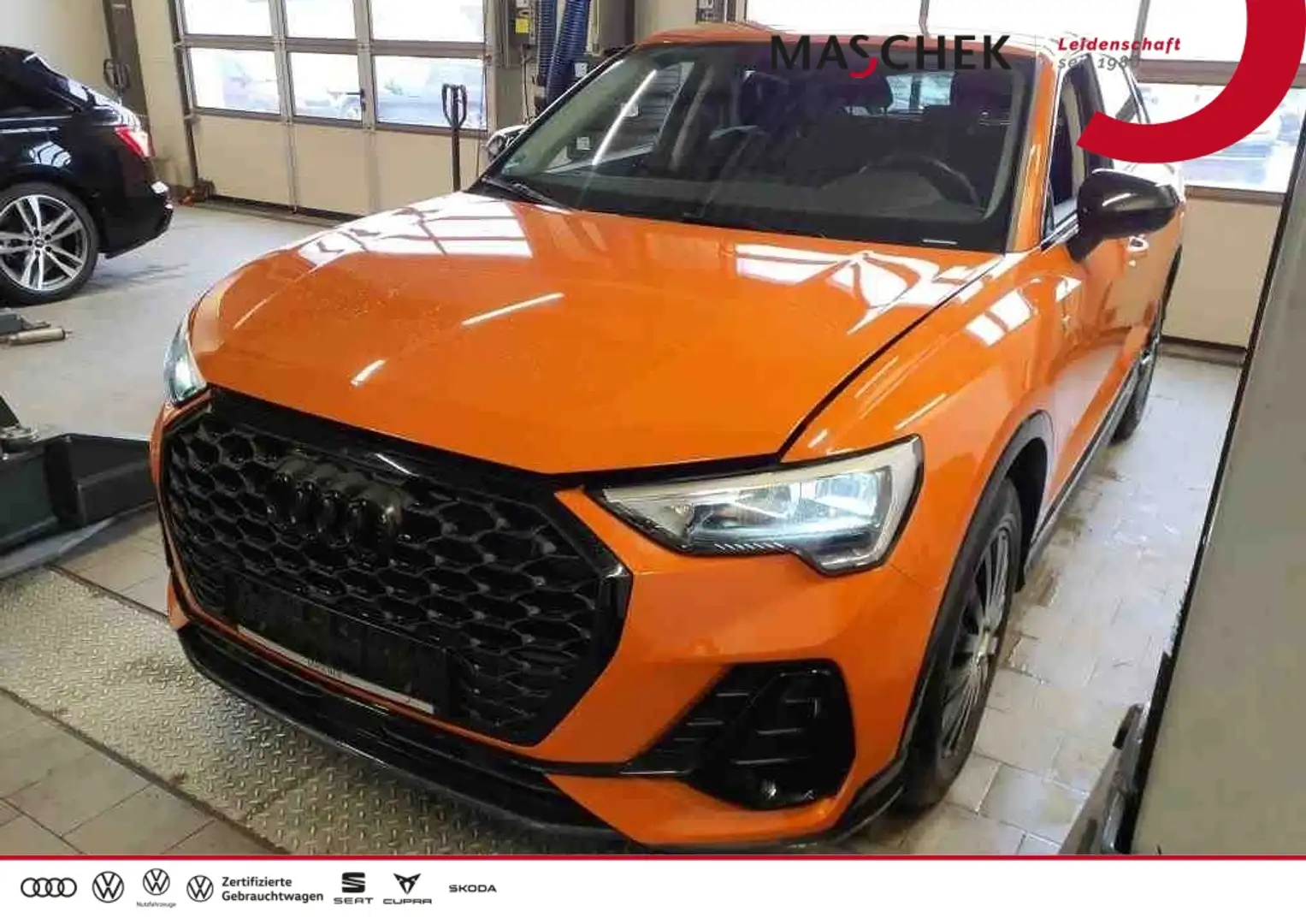 Audi Q3 Sportback S line 35 TFSI AHK Black LED VC PDC ACC Orange - 1