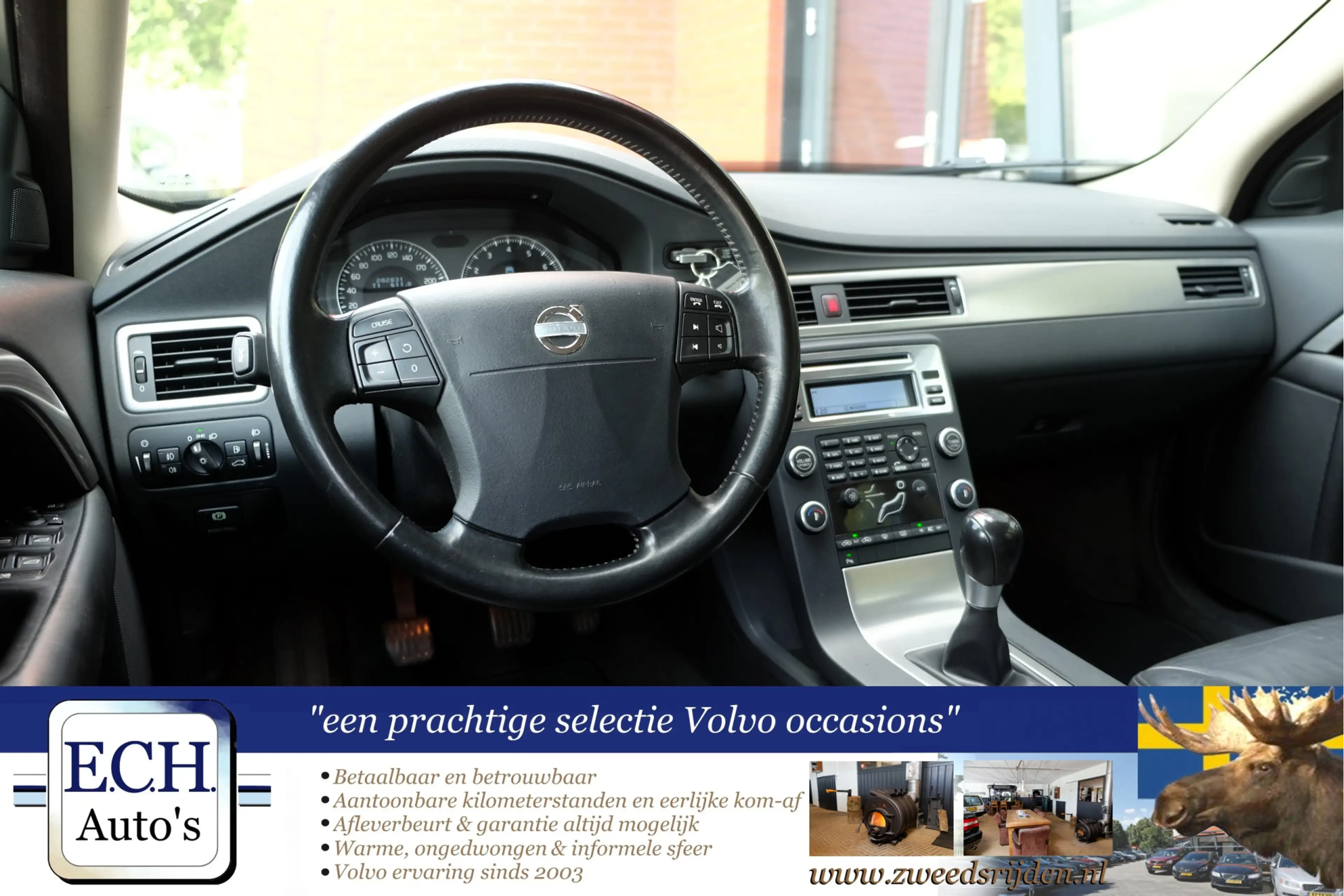 Volvo V70 2.0 benzine 145 pk Momentum, Leer, Trekhaak — photo 20