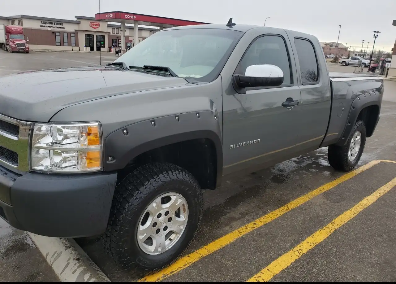 Chevrolet Silverado 1500 снимка Chevrolet Silverado 1500