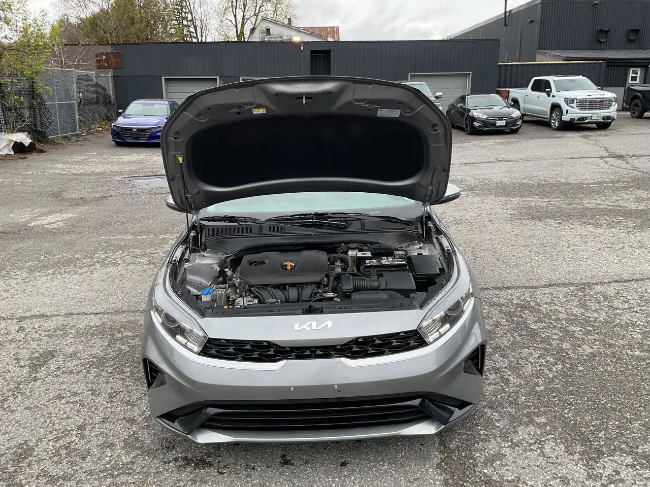 Kia Forte снимка Kia Forte