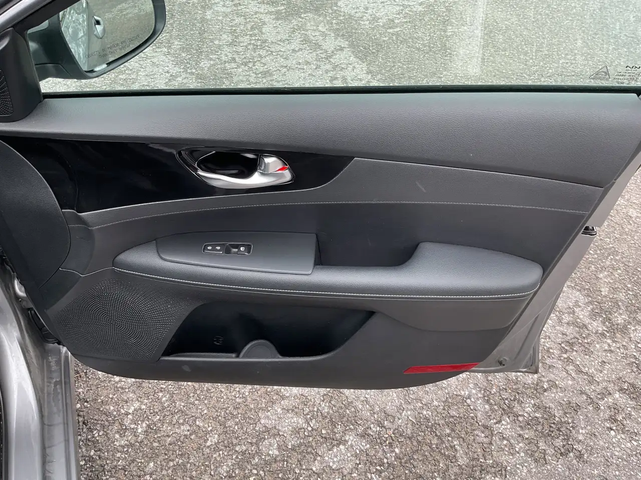 Kia Forte снимка Kia Forte