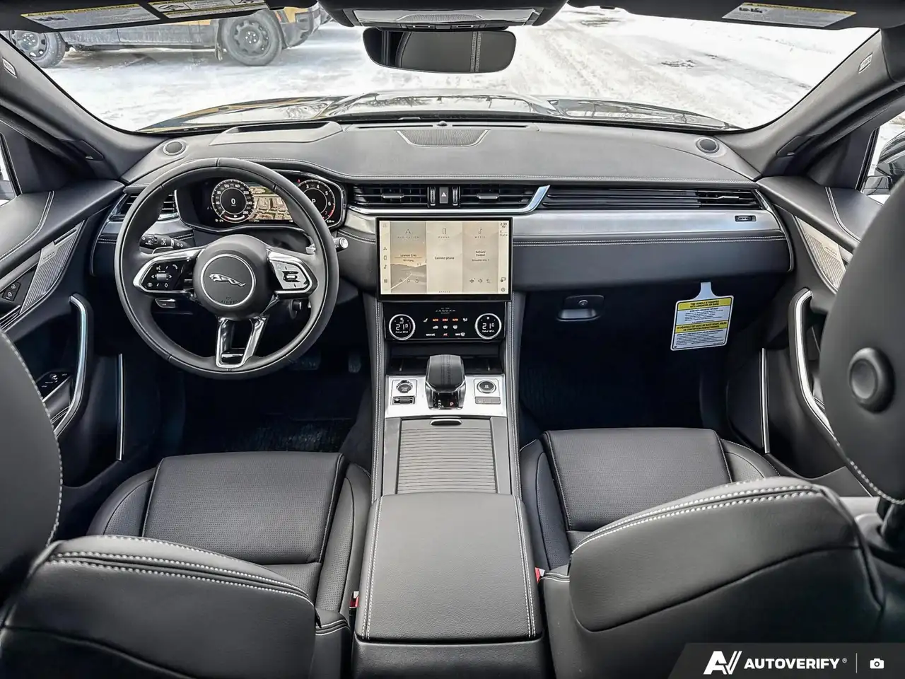 Jaguar F-Pace снимка Jaguar F-Pace