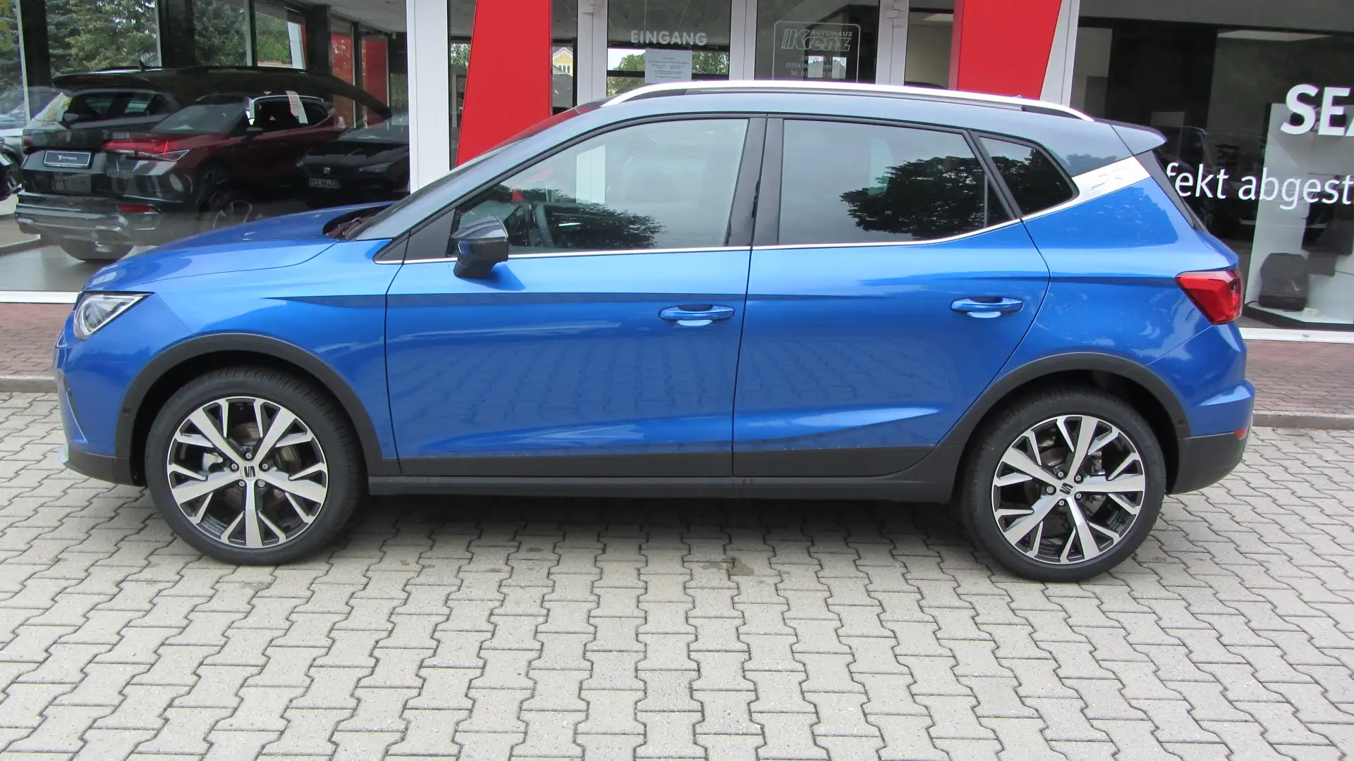SEAT Arona Xperience Azul - 2