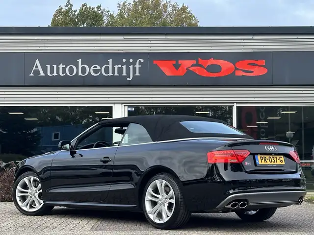 Audi S5 view 7