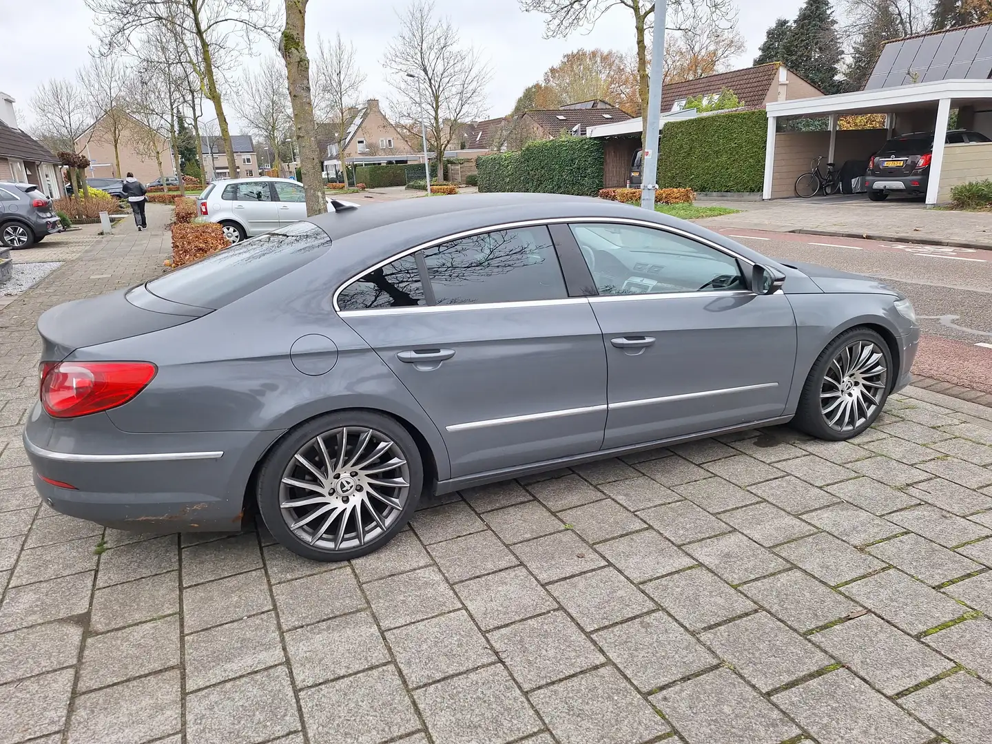 Volkswagen Passat CC Passat CC 1.8 TSI 4p. Gris - 1