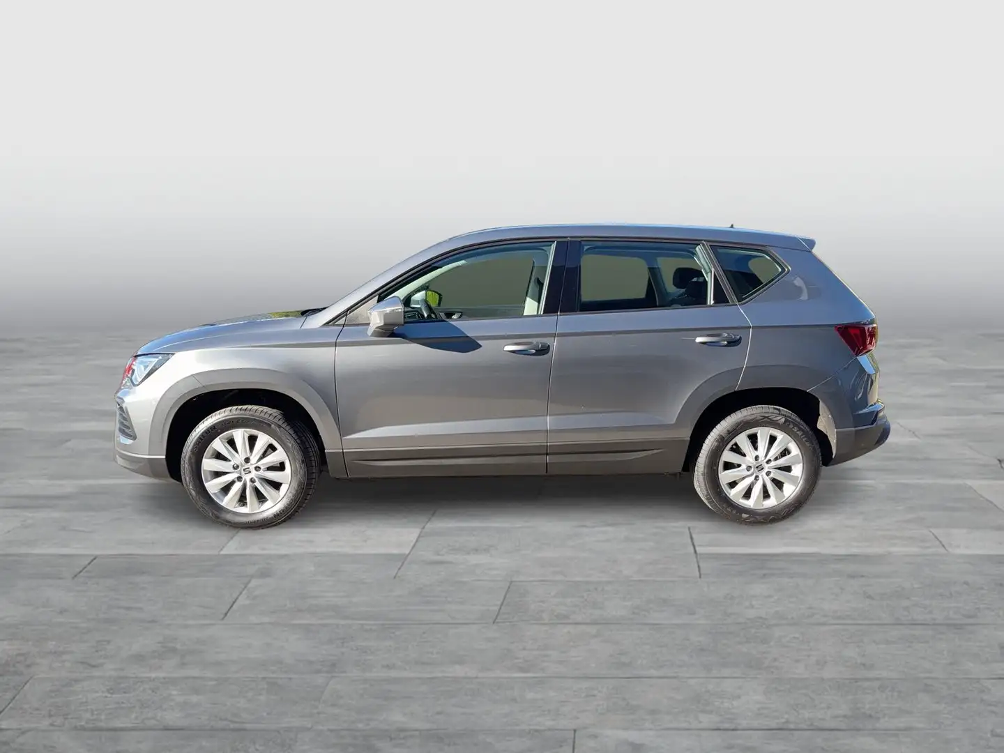 SEAT Ateca Reference 1.0 TSI Grau - 2