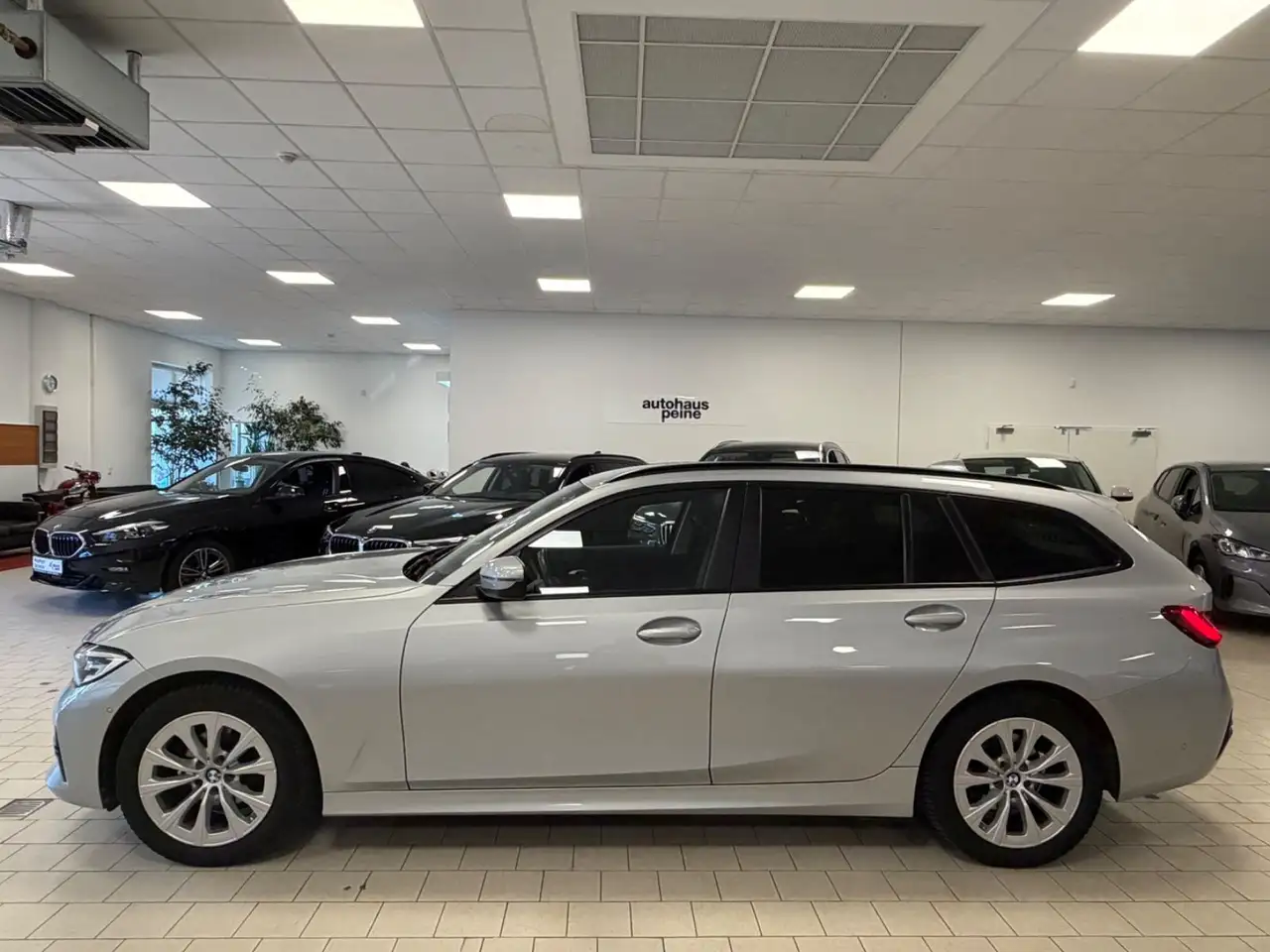 2021 BMW 318 d Advantage/Aut/Navi/KeyLess/HUD/Park&DrivAss, photograph 7