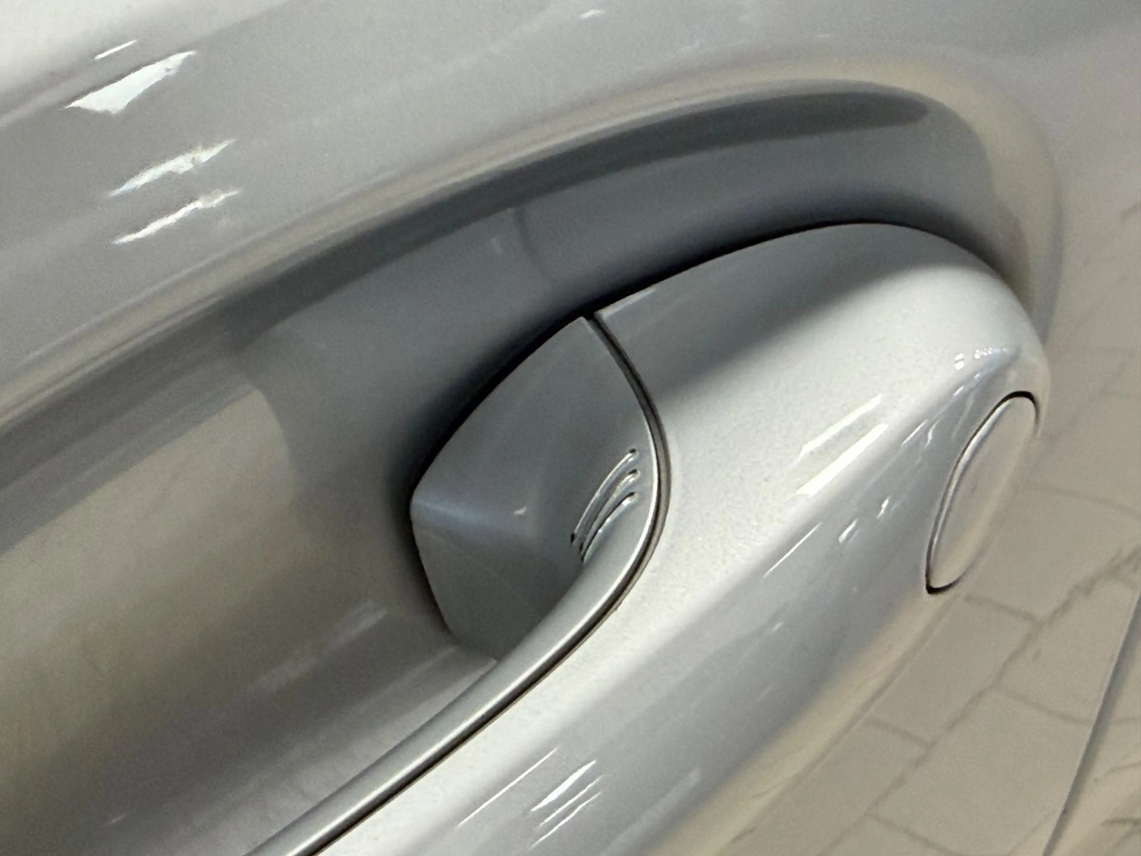 BMW 318 d Advantage/Aut/Navi/KeyLess/HUD/Park&DrivAss — photo 13