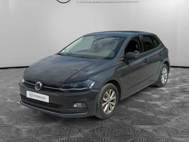 Volkswagen Polo Polo 1.6 TDI - 95  VI AW Connect PHASE 1