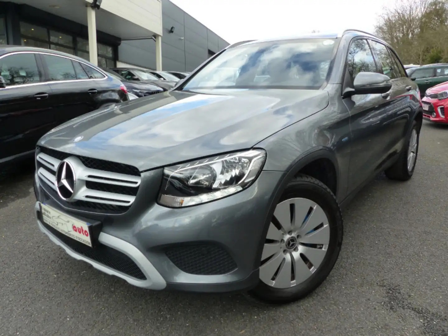 Mercedes-Benz GLC 350 350 E 211+116CH EXECUTIVE 4MATIC 7G-TRONIC PLUS Gris - 1