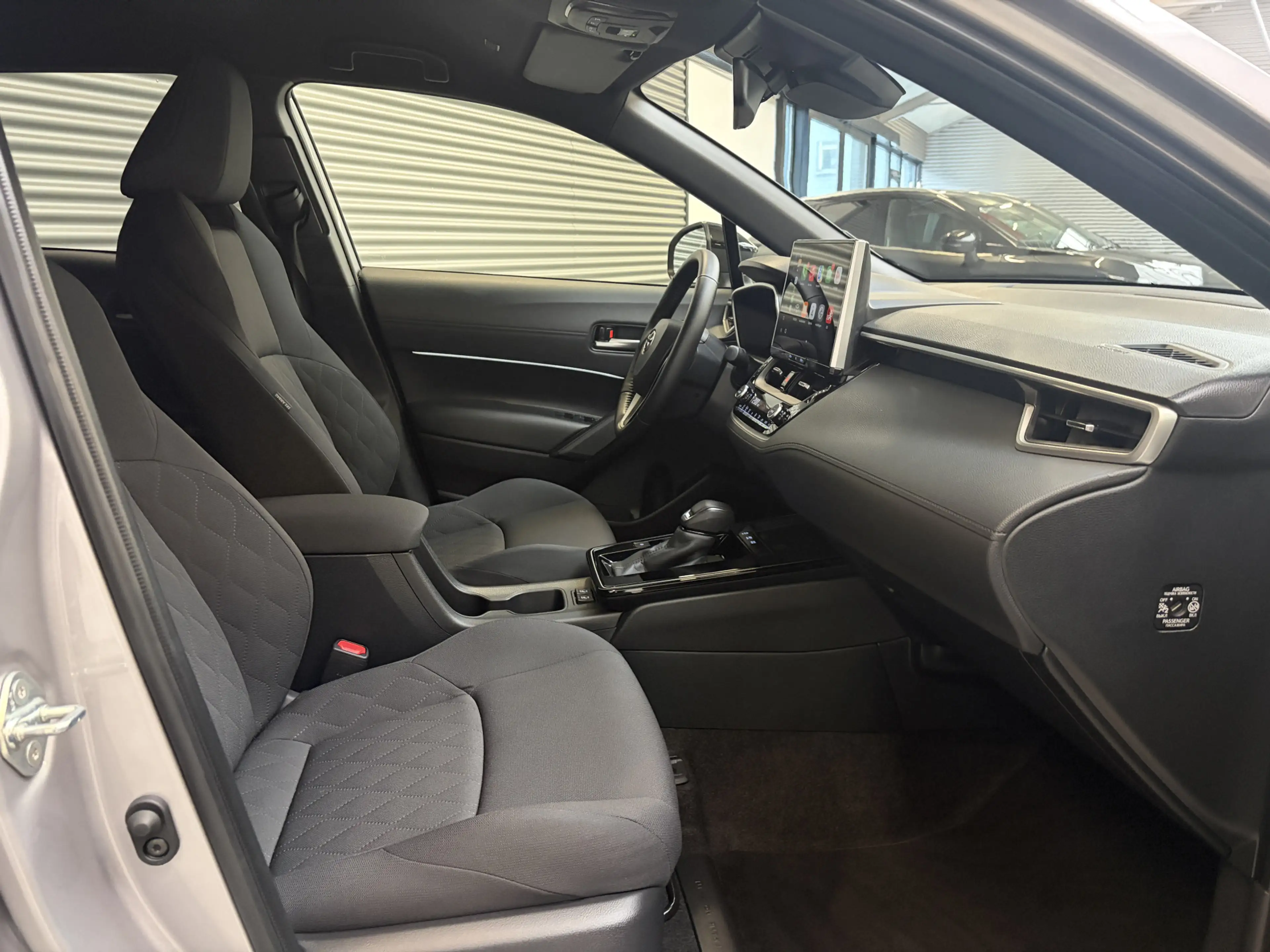 Toyota Corolla Cross Hybrid 140 STYLE/PDC/CAM/DODE HOEK/EL A KLEP/NAVI/ — photo 10