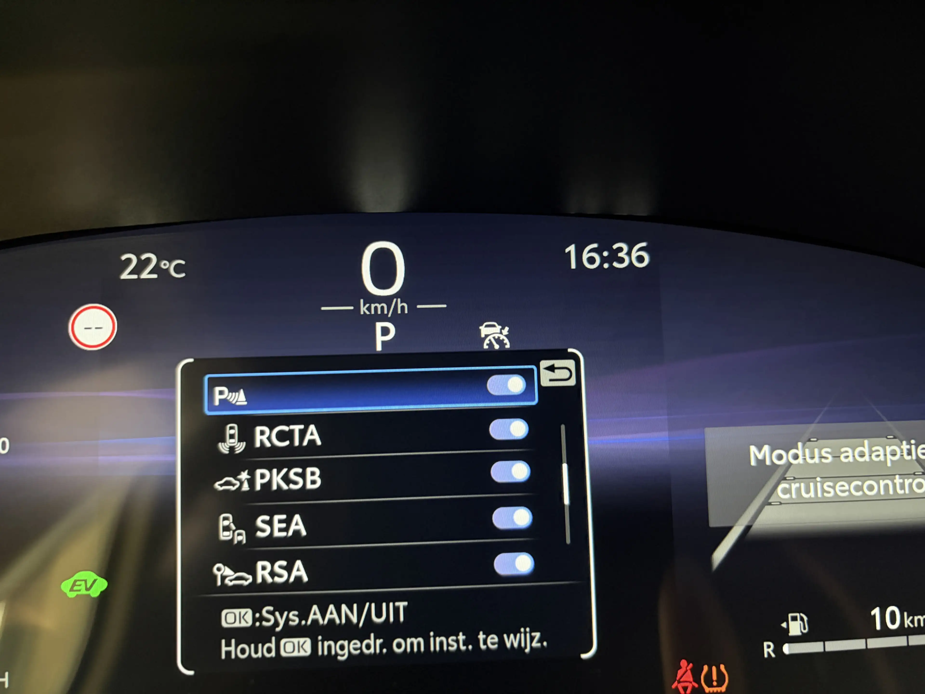 Toyota Corolla Cross Hybrid 140 STYLE/PDC/CAM/DODE HOEK/EL A KLEP/NAVI/ — photo 27