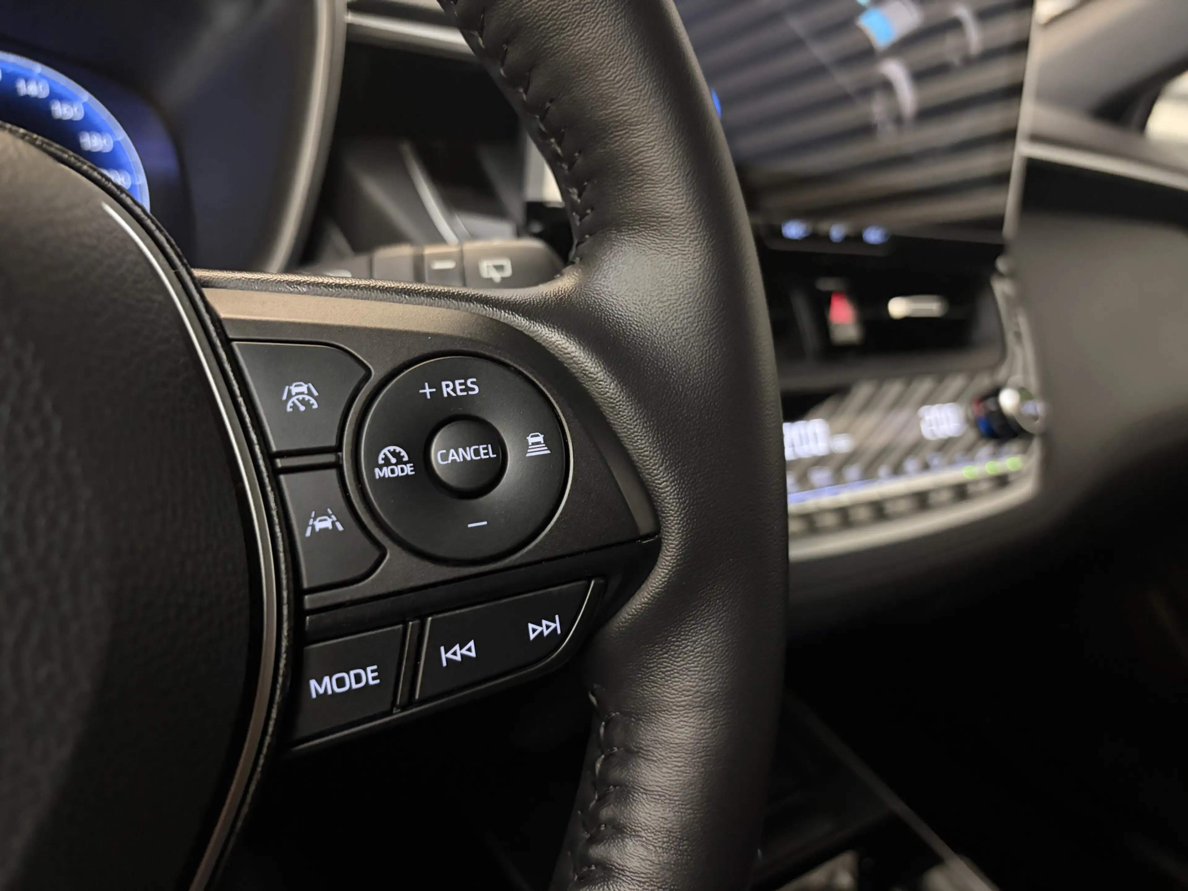 Toyota Corolla Cross Hybrid 140 STYLE/PDC/CAM/DODE HOEK/EL A KLEP/NAVI/ — photo 13