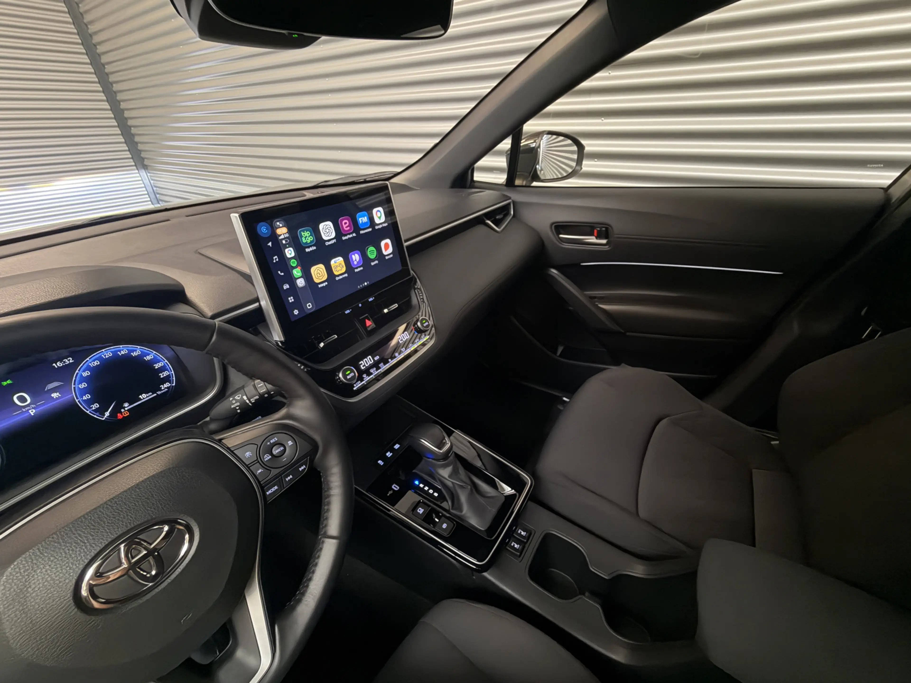 Toyota Corolla Cross Hybrid 140 STYLE/PDC/CAM/DODE HOEK/EL A KLEP/NAVI/ — photo 8