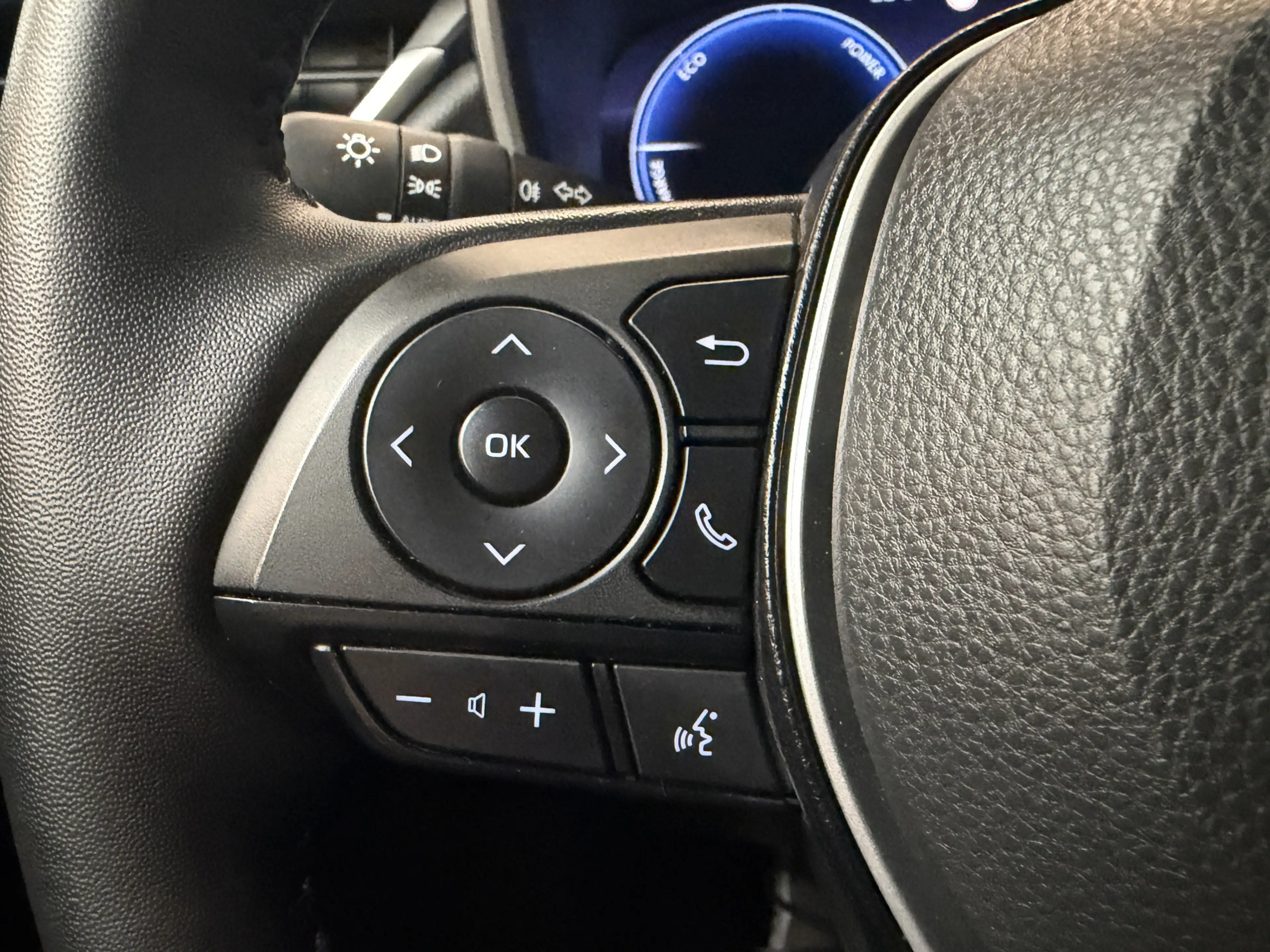 Toyota Corolla Cross Hybrid 140 STYLE/PDC/CAM/DODE HOEK/EL A KLEP/NAVI/ — photo 12