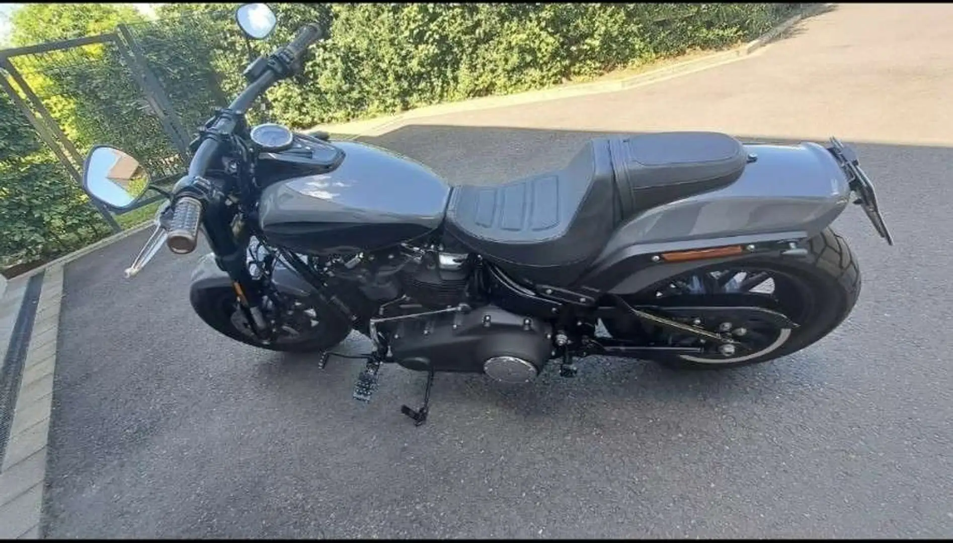 Harley-Davidson Fat Bob FatBob114 Grau - 1