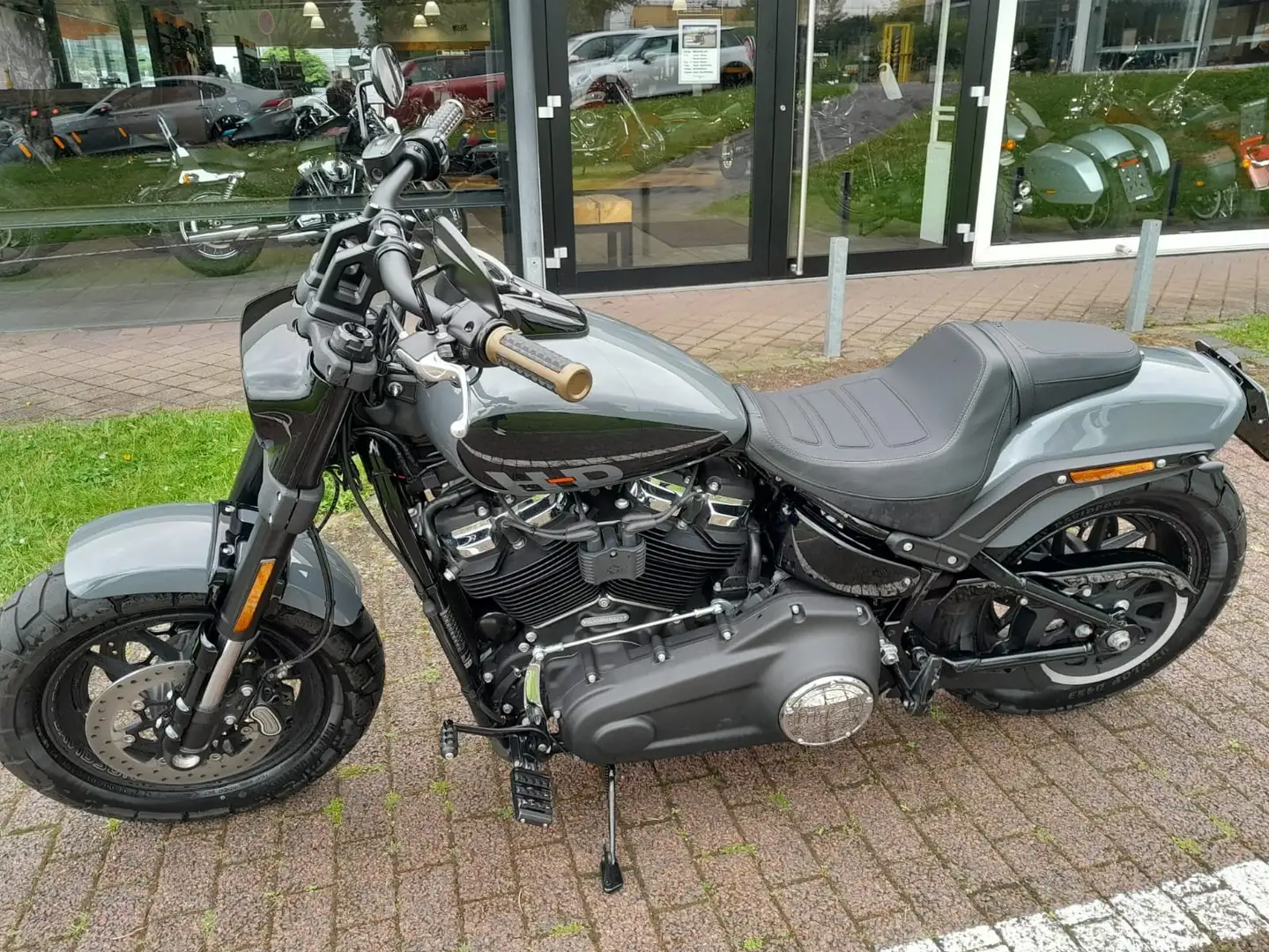 Harley-Davidson Fat Bob FatBob114 Grigio - 1